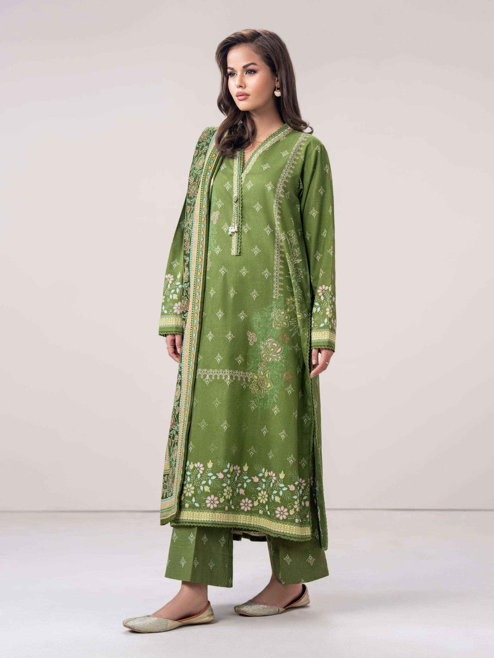 3 Piece Khaddar Suit (Pret)