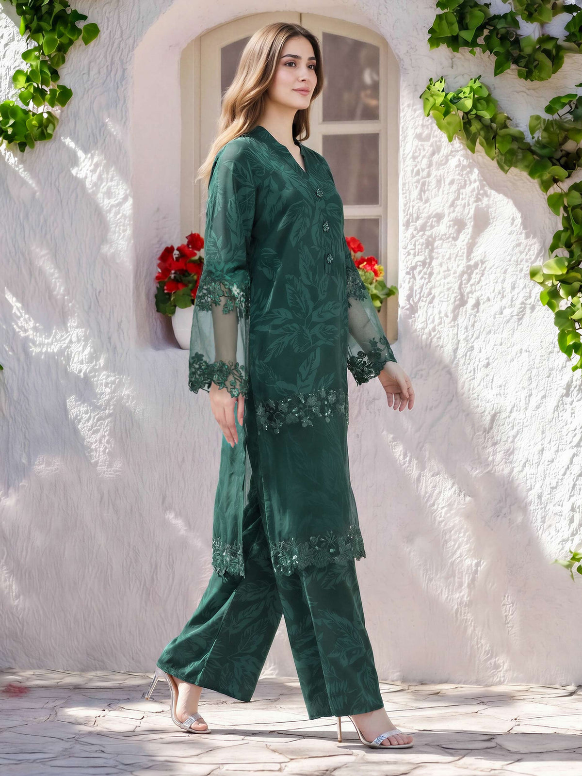 2 Piece Grip Suit- Embroidered (Pret)