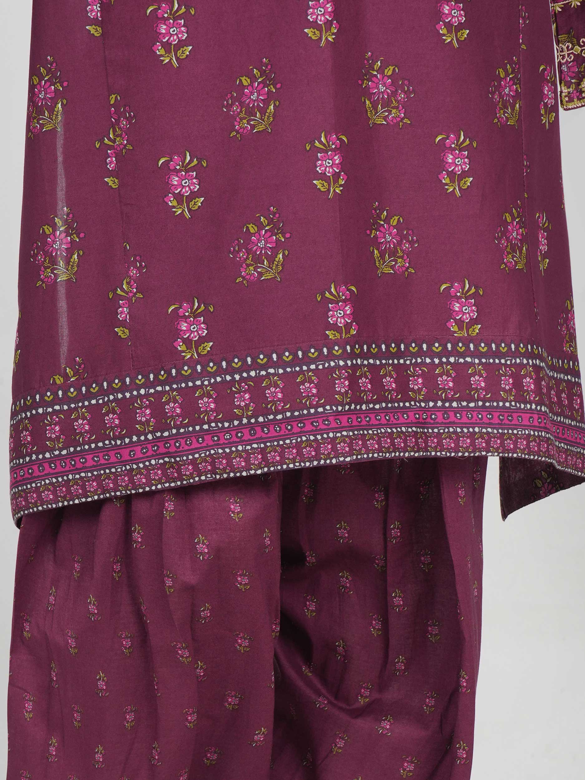 3 Piece Lawn Suit- Embroidered (Pret)