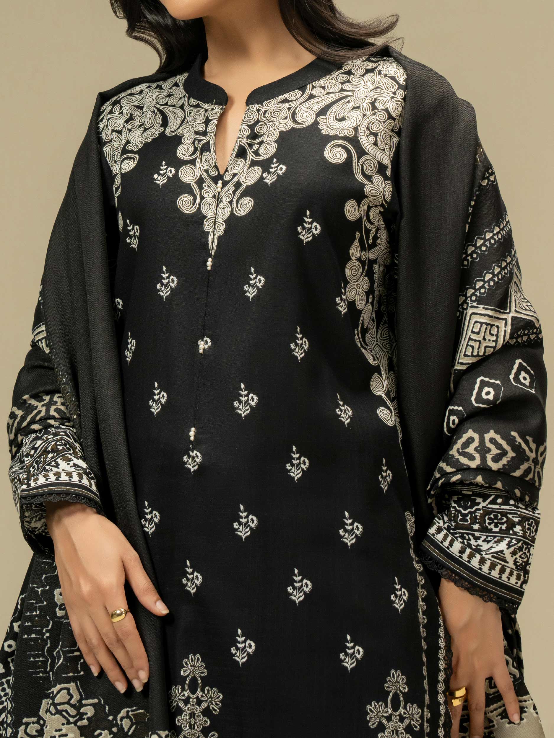 3 Piece Khaddar Suit (Pret)