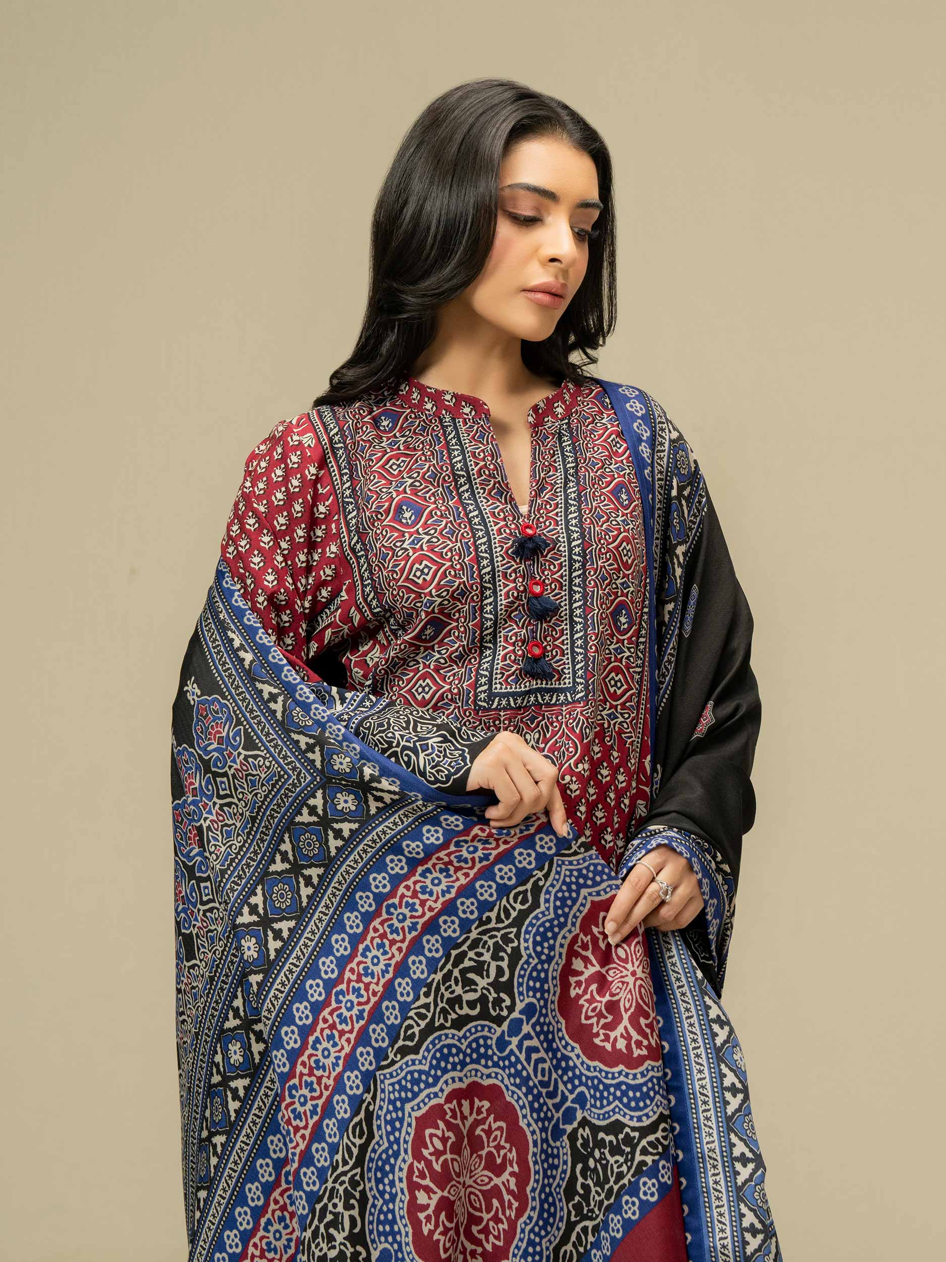 3 Piece Khaddar Suit (Pret)