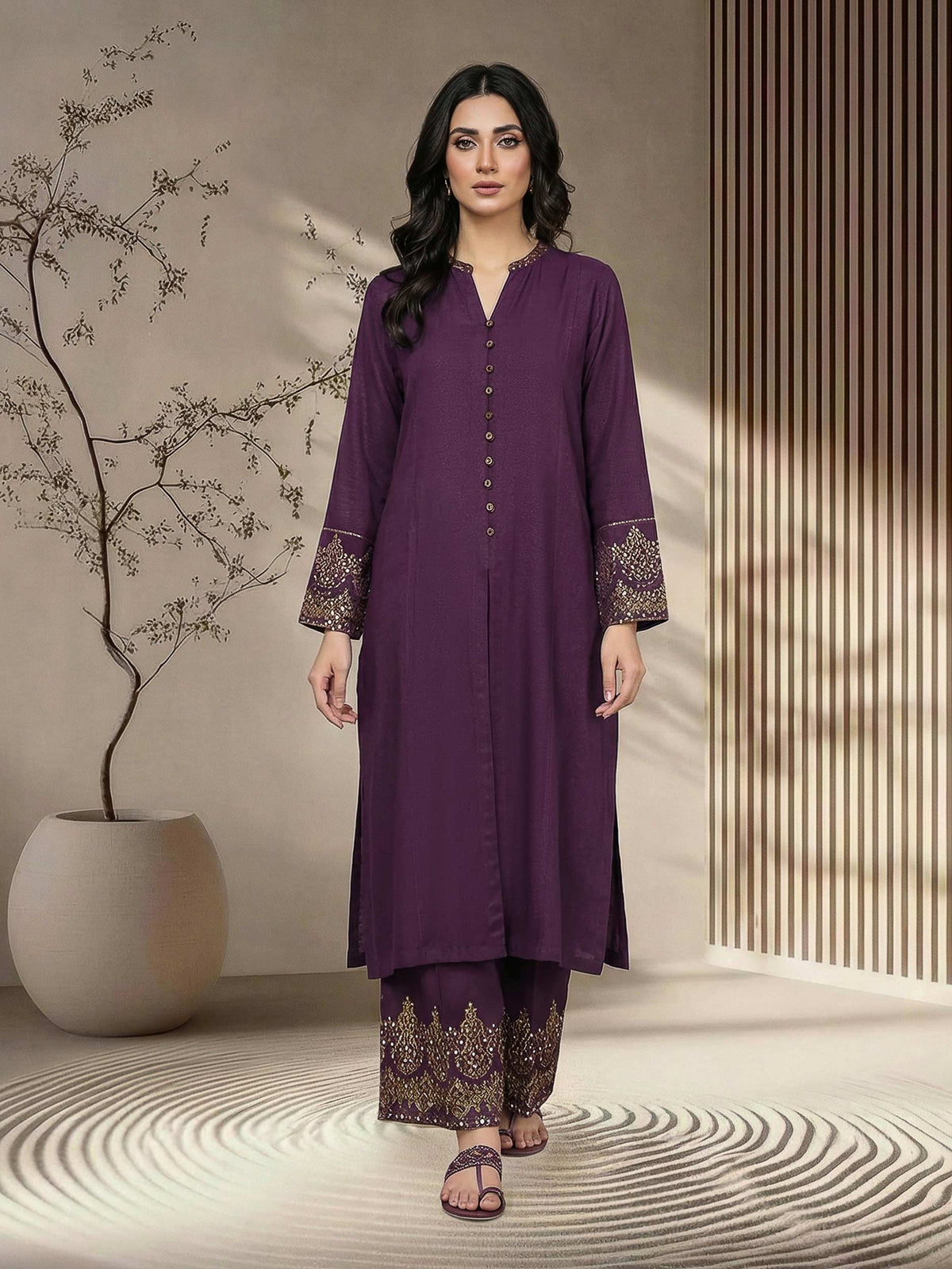 2 Piece Zari Karandi Suit- Embroidered (Pret)
