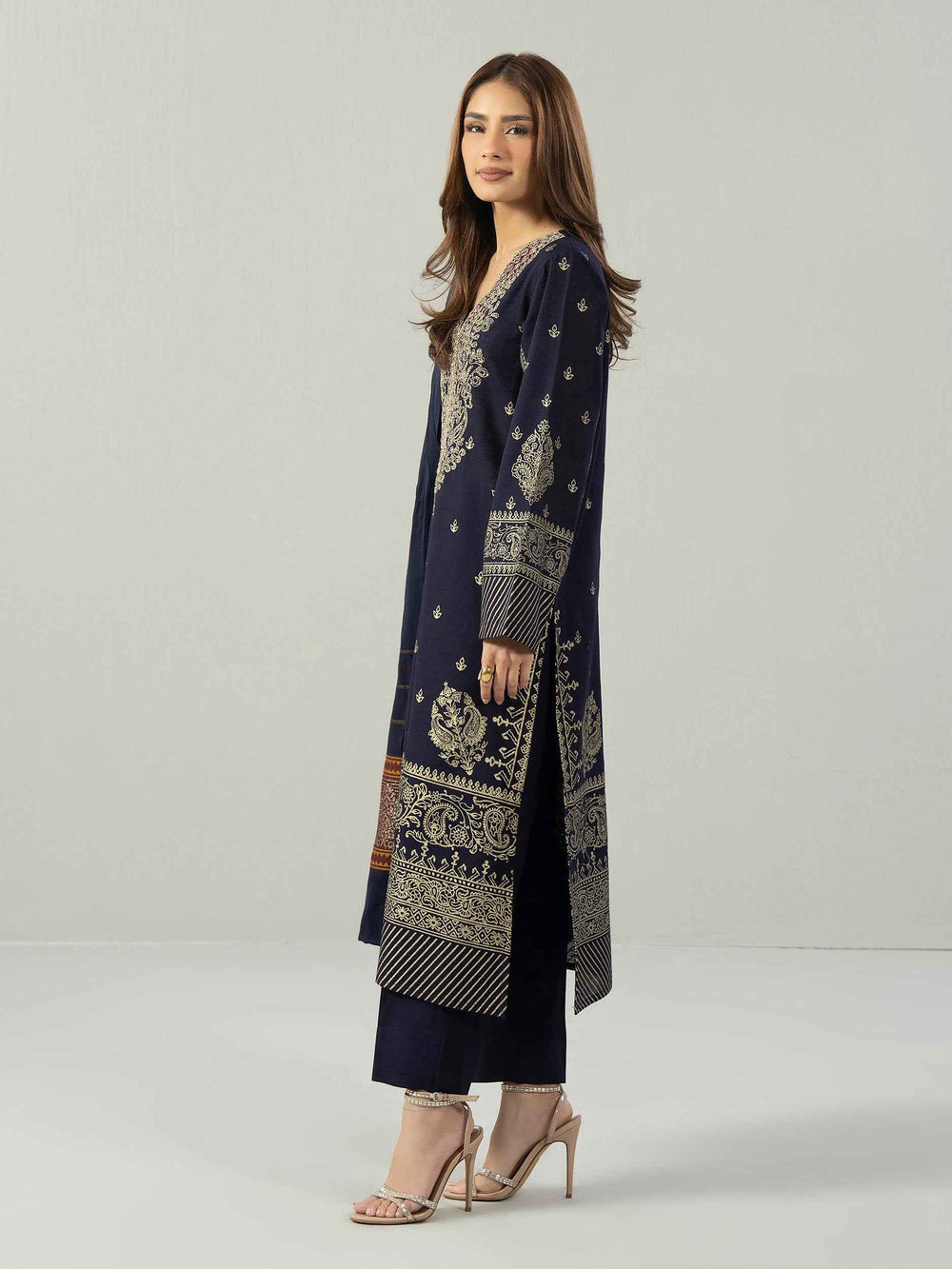 3 Piece Slub Khaddar Suit- Embroidered (Pret)