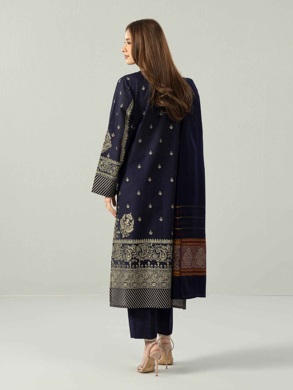 3 Piece Slub Khaddar Suit- Embroidered (Pret)