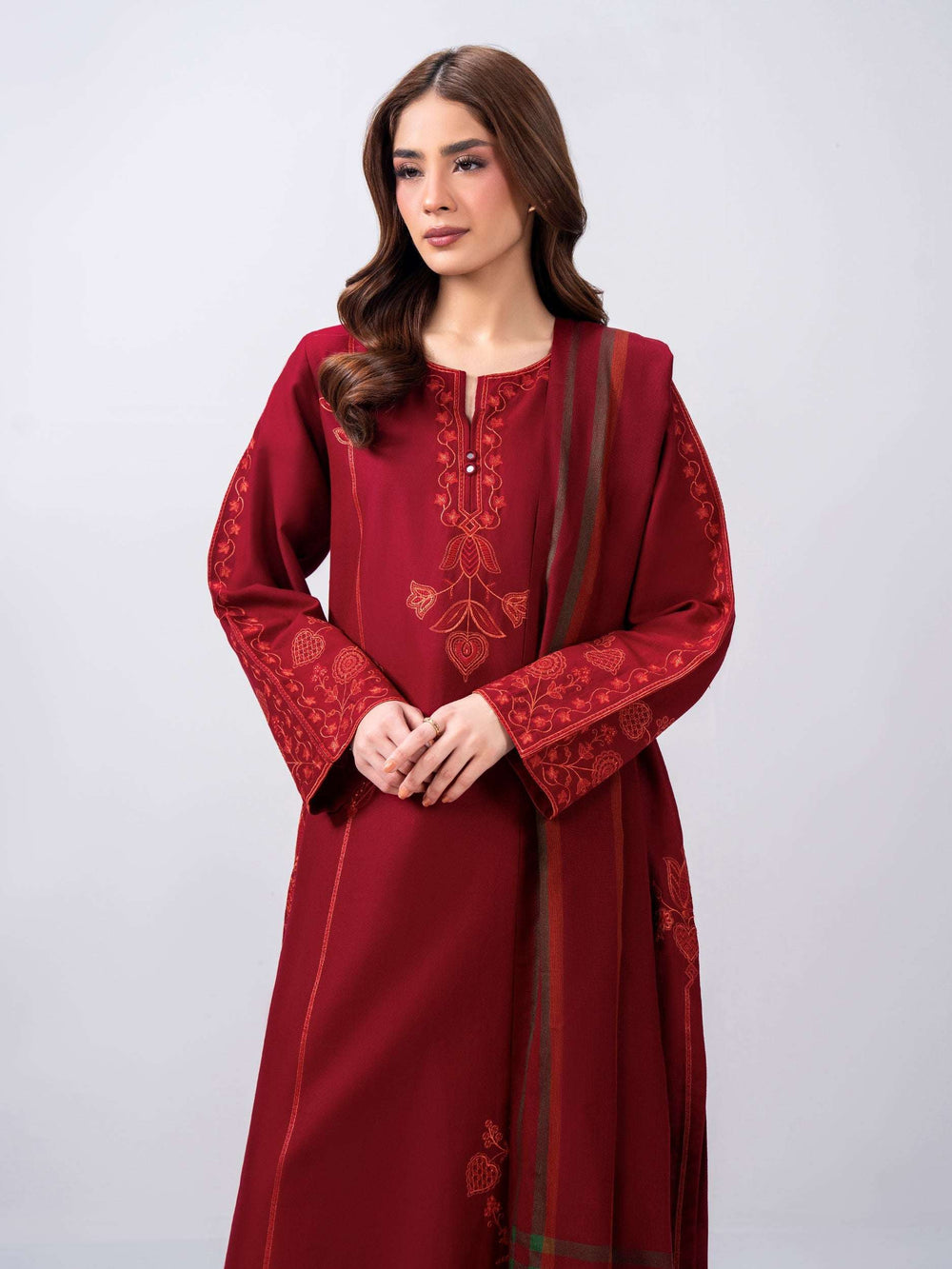 3 Piece Khaddar Suit- Embroidered (Pret)