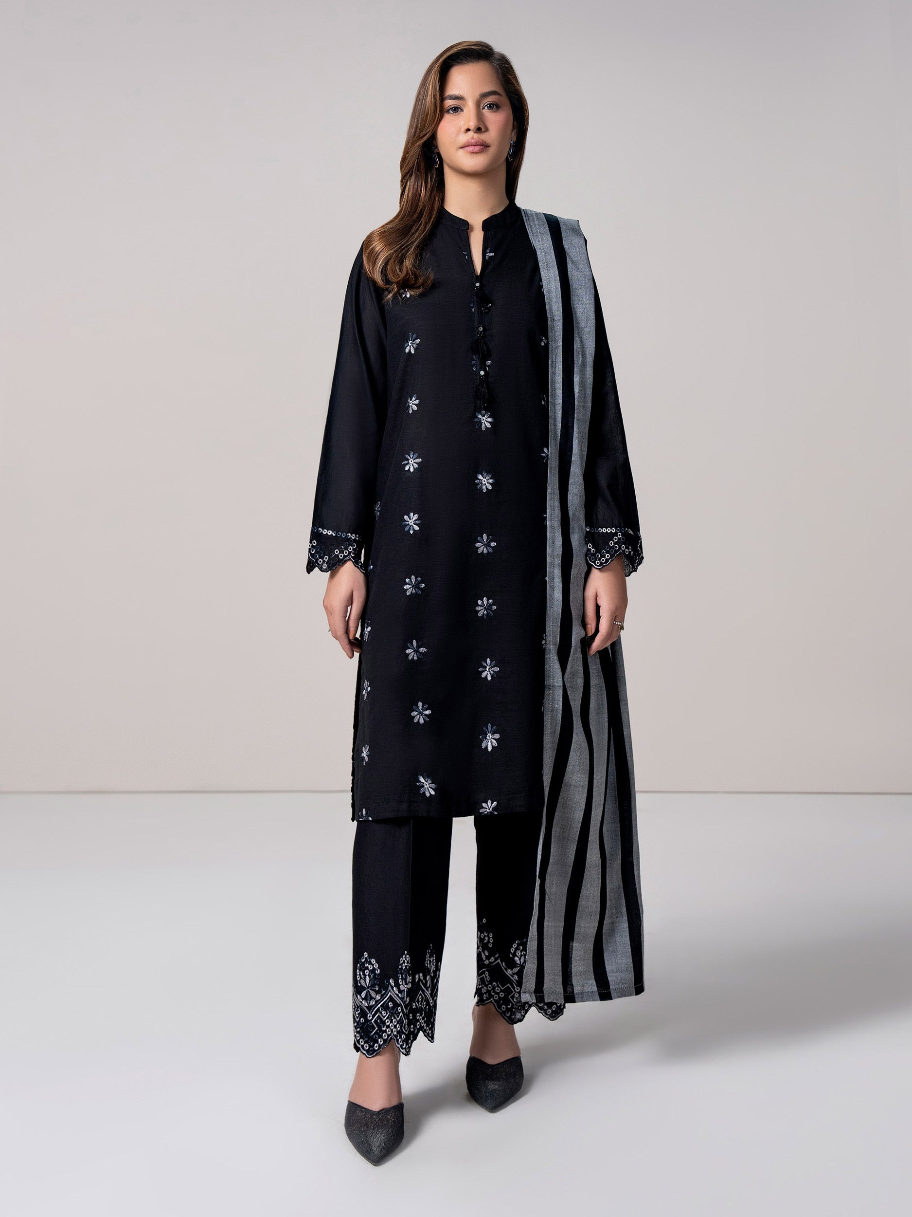 3 Piece Slub Khaddar Suit- Embroidered (Pret)
