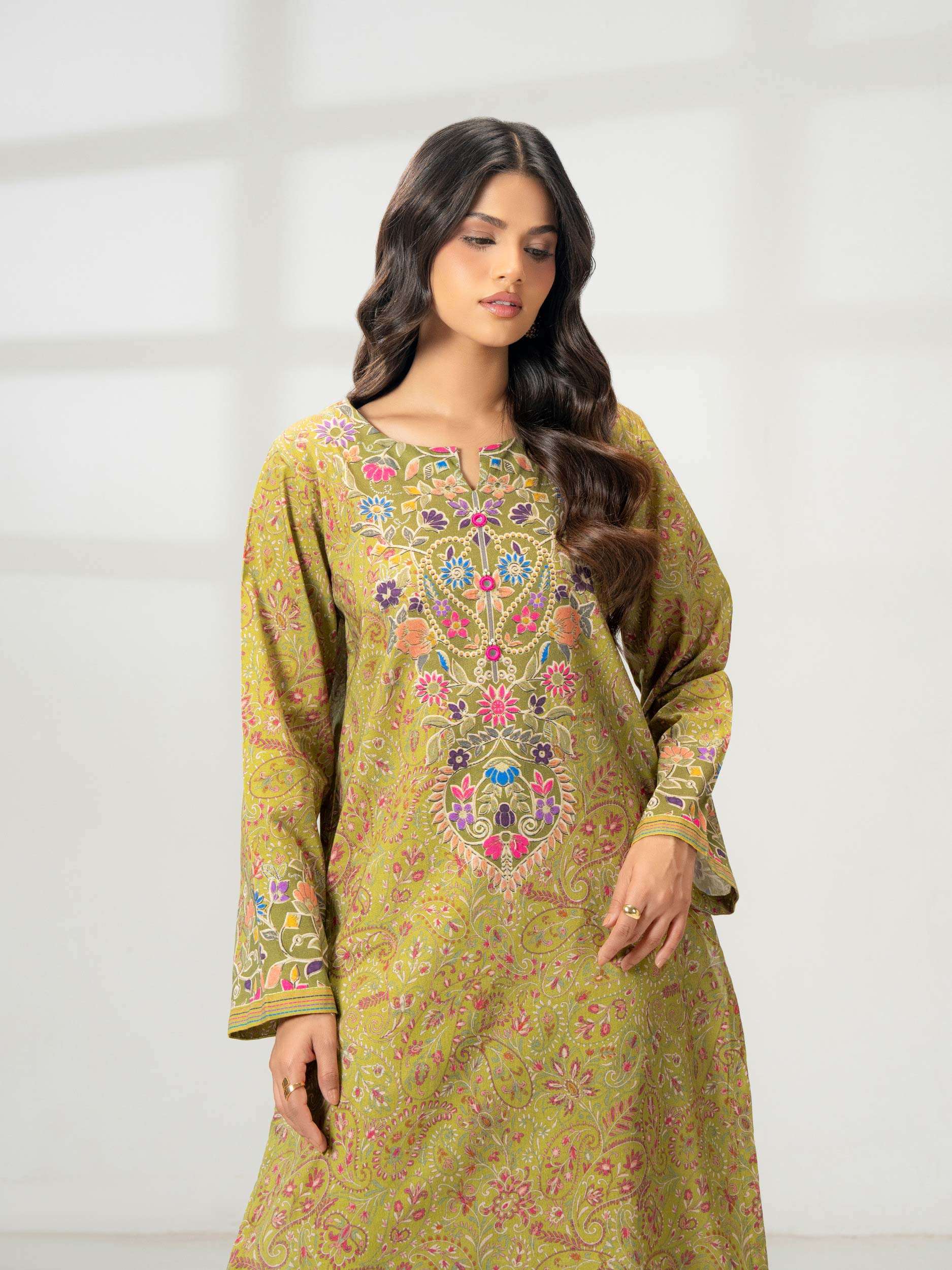 2 Piece Khaddar Suit (Pret)
