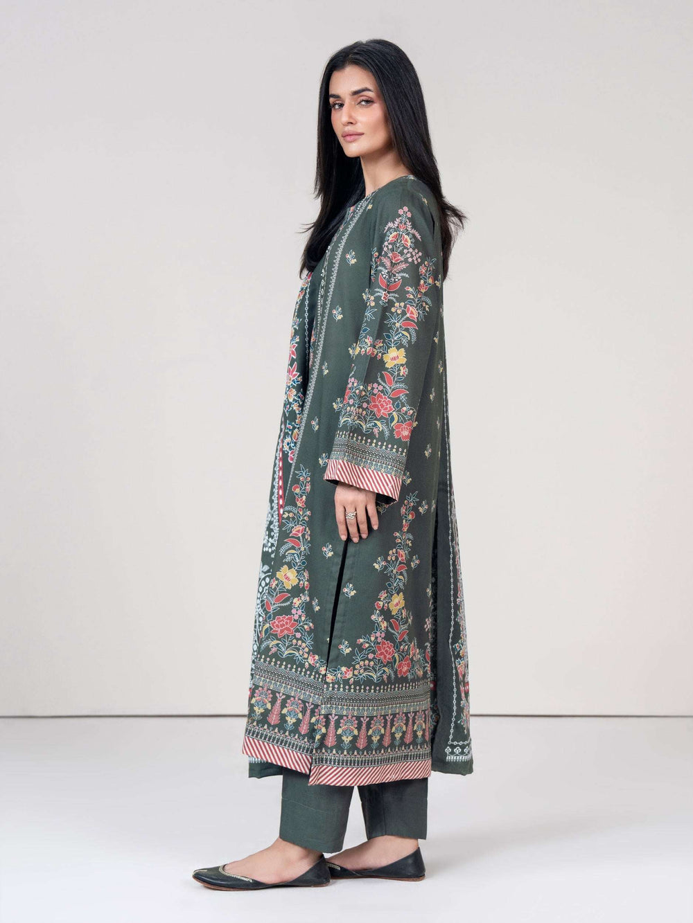 3 Piece Khaddar Suit (Pret)