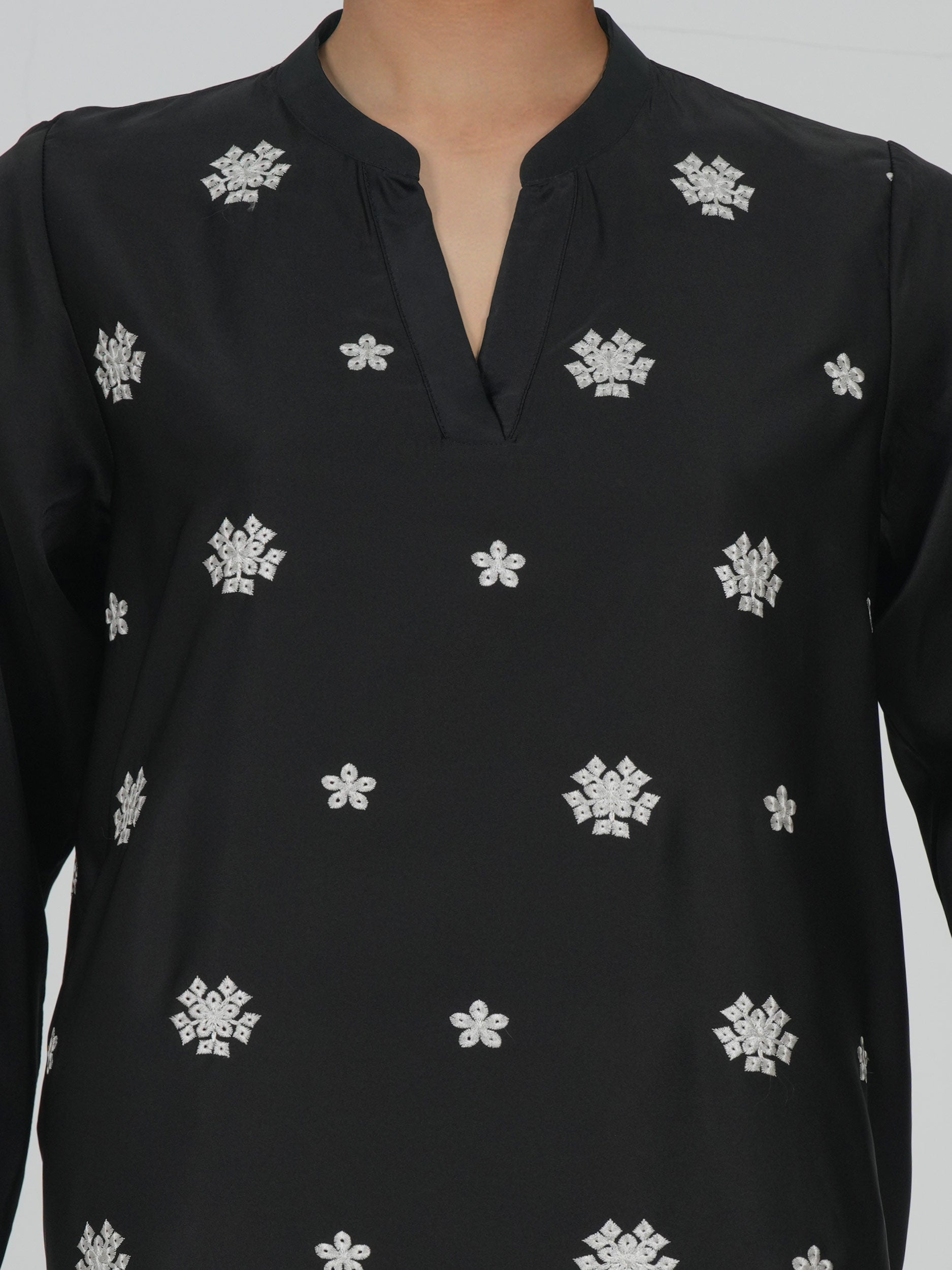 2 Piece Silk Suit- Embroidered (Pret)