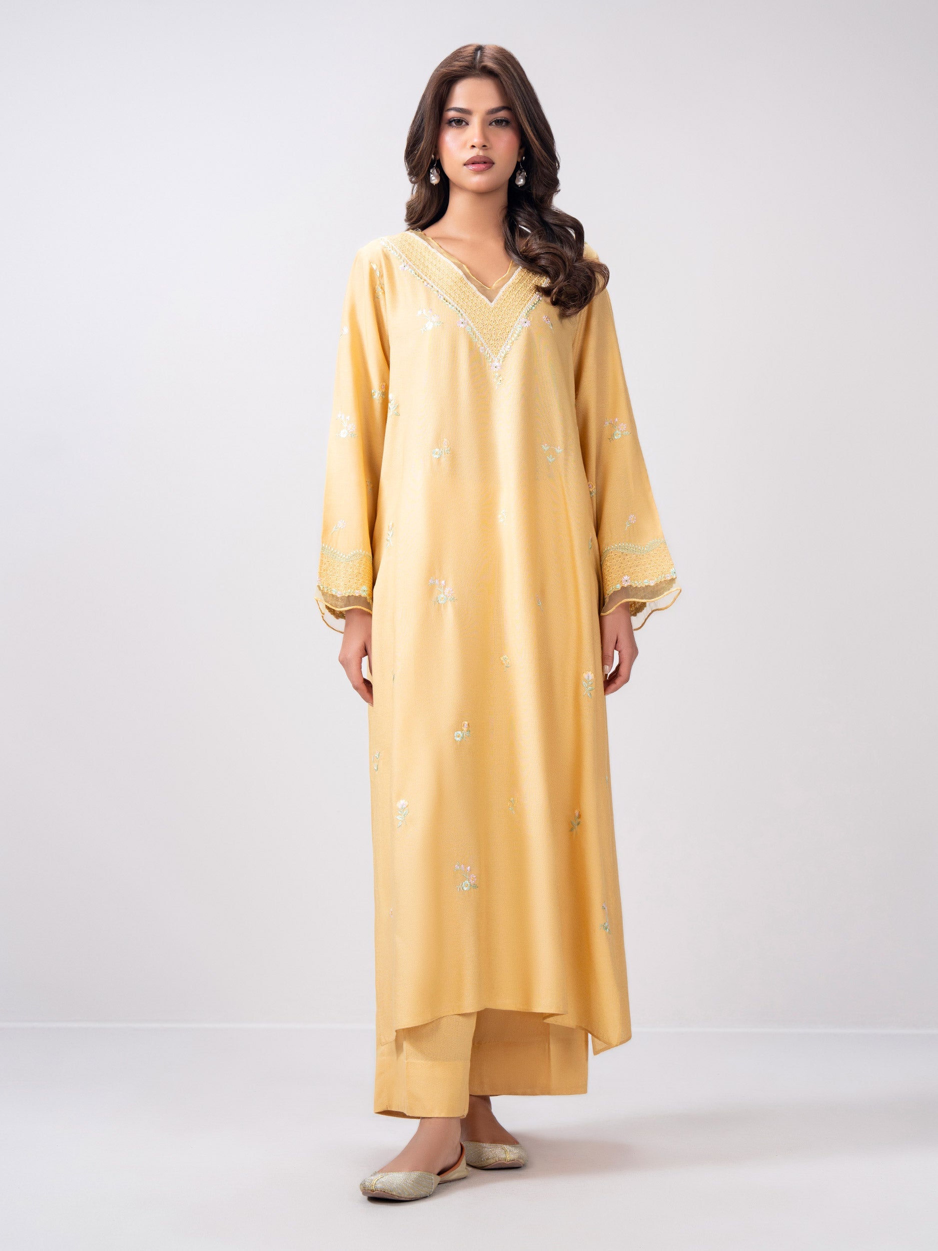 2 Piece Karandi Suit- Embroidered (Pret)