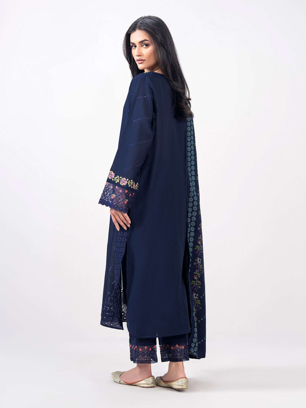 3 Piece Slub Khaddar Suit- Embroidered (Pret)