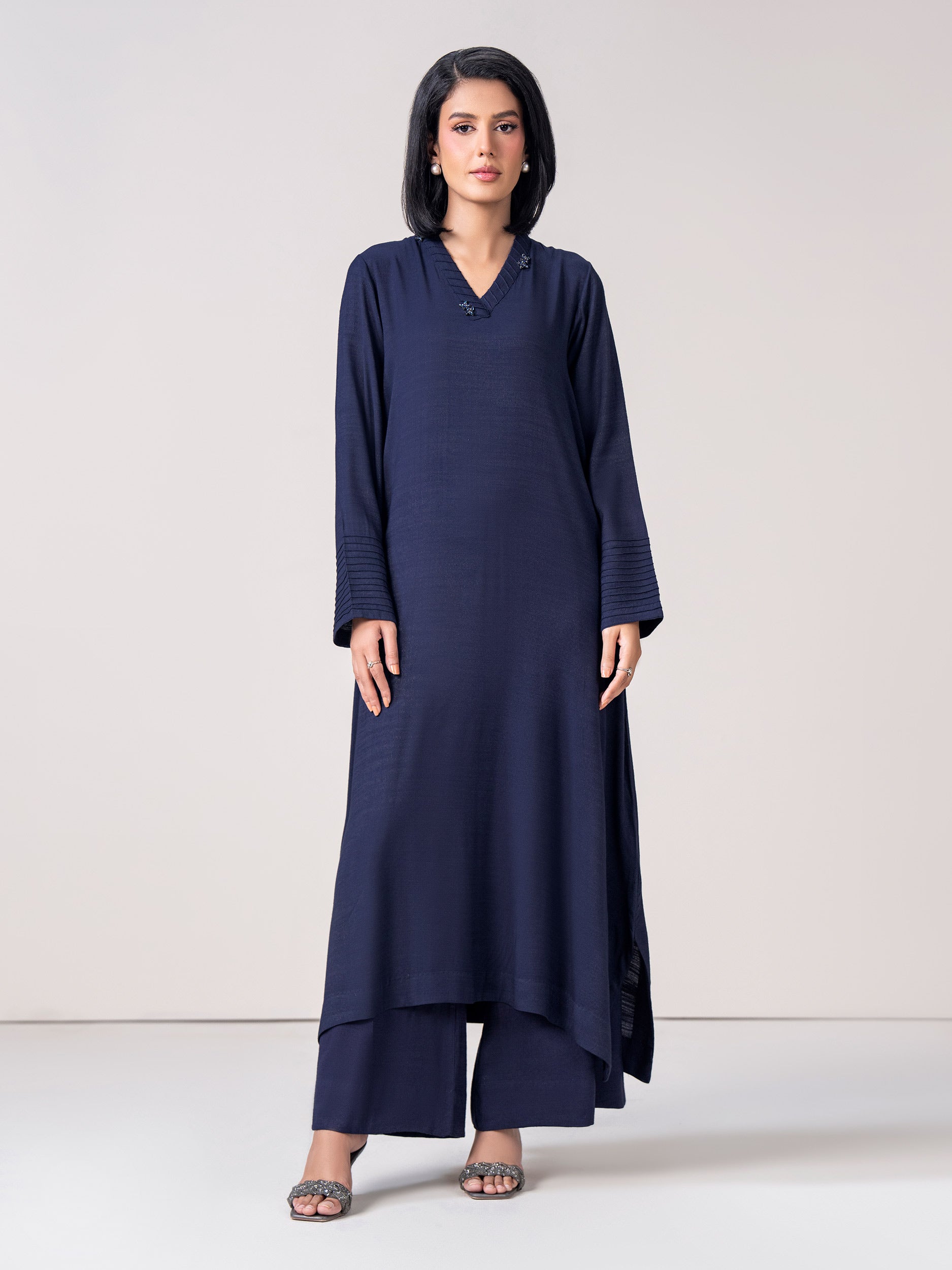 2-Piece Zari Karandi Suit (Pret)