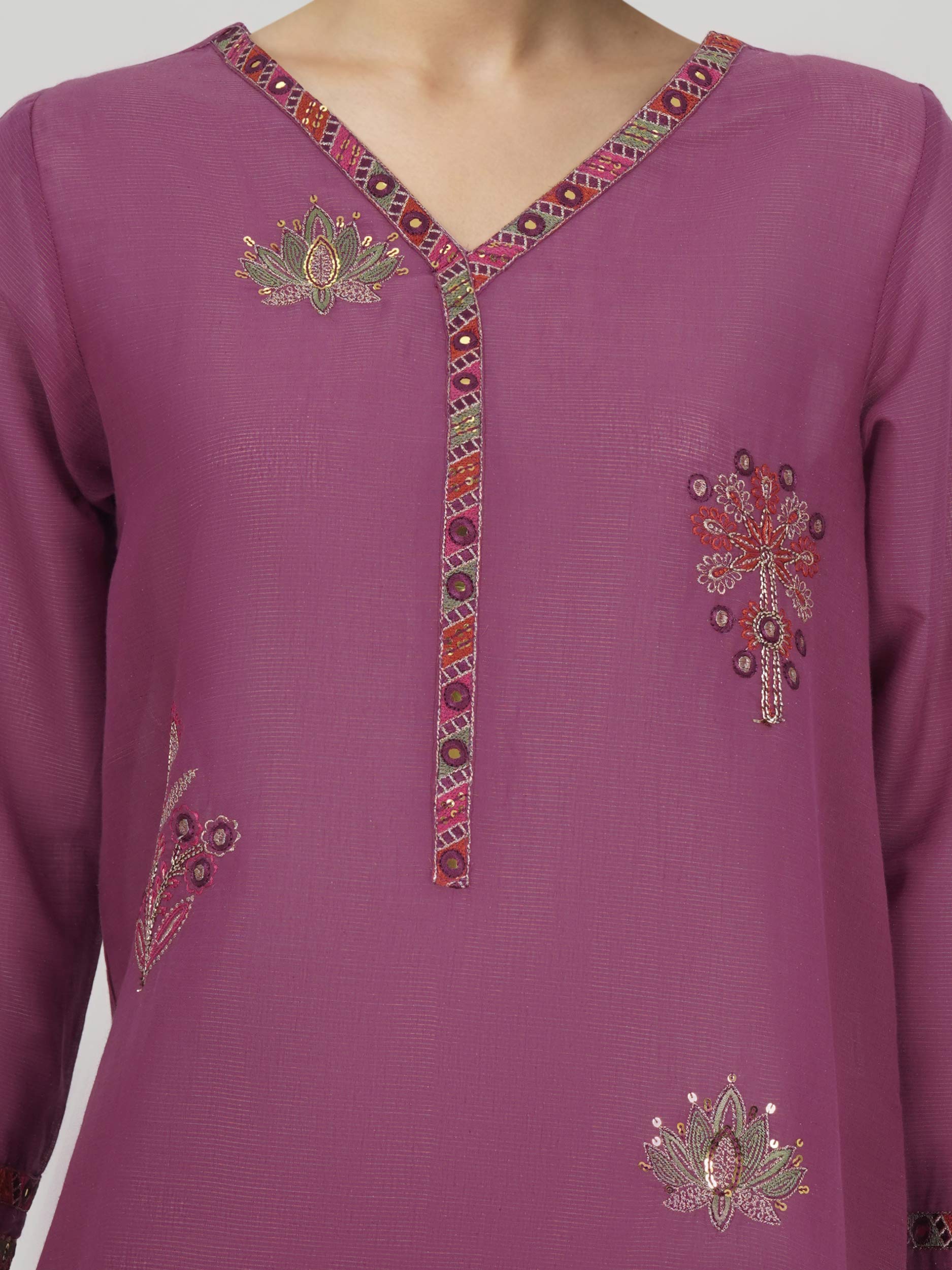 2 Piece Lawn Missouri Suit- Embroidered (Pret)
