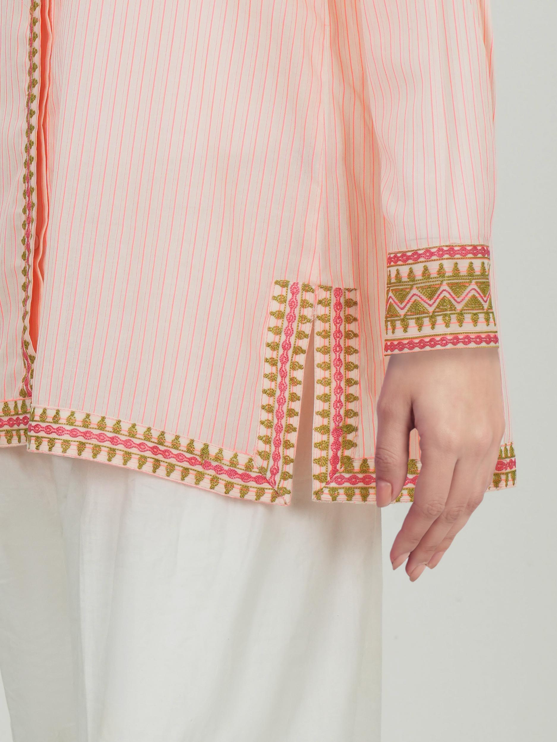 Yarn Dyed Kurti- Embroidered (Pret)