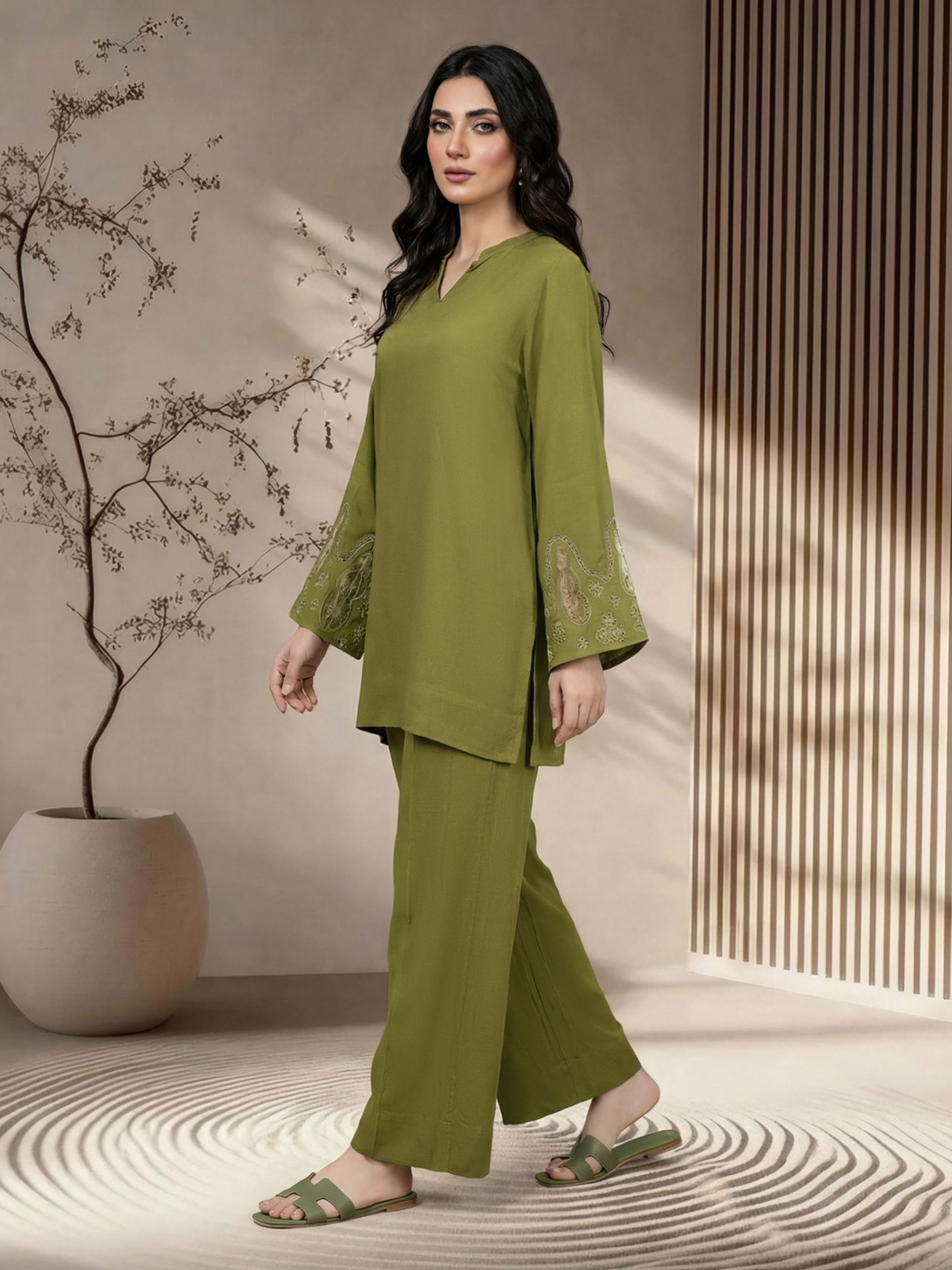 2 Piece Crepe Suit- Embroidered (Pret)