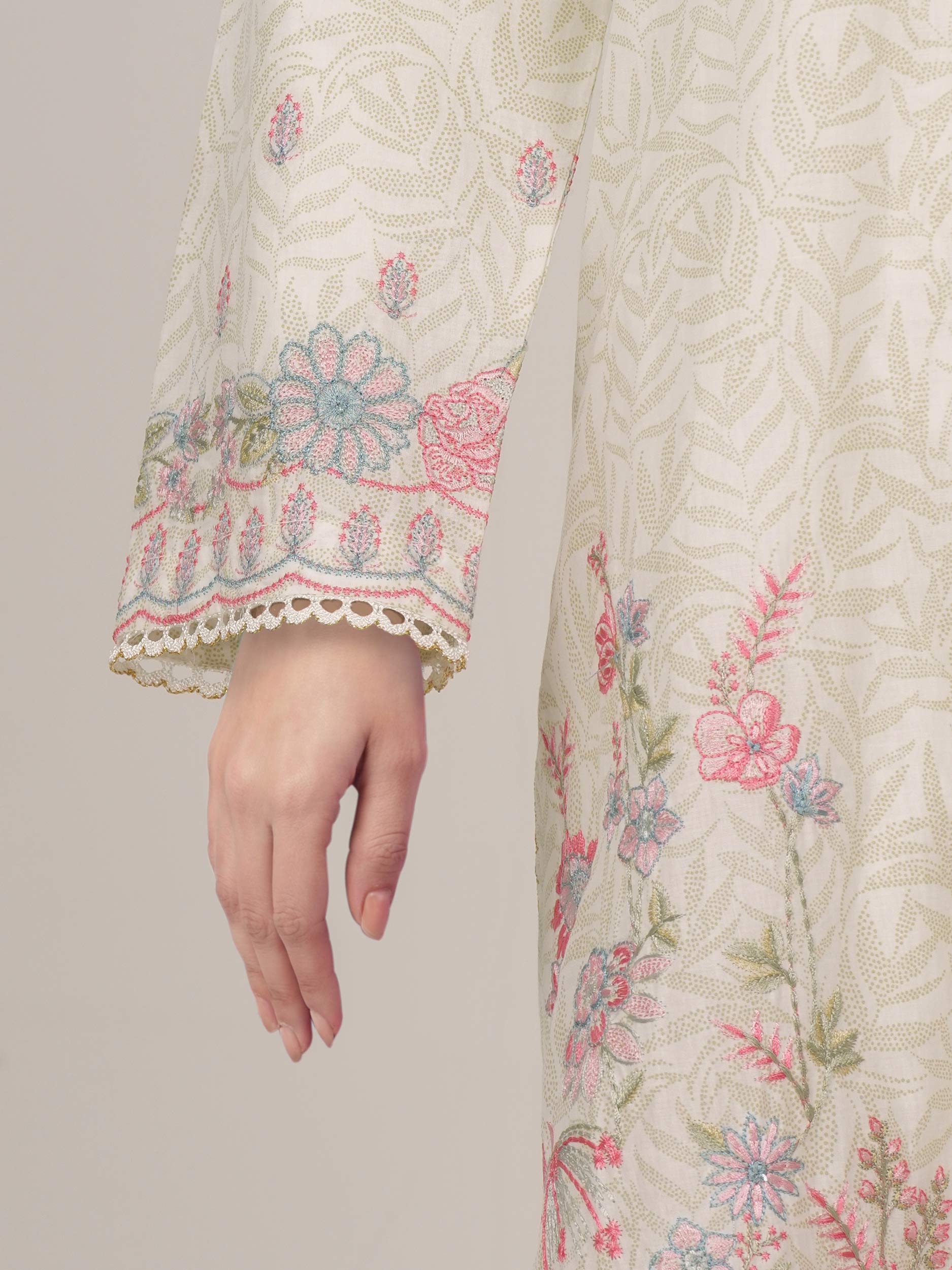 3 Piece Lawn Suit- Embroidered (Pret)