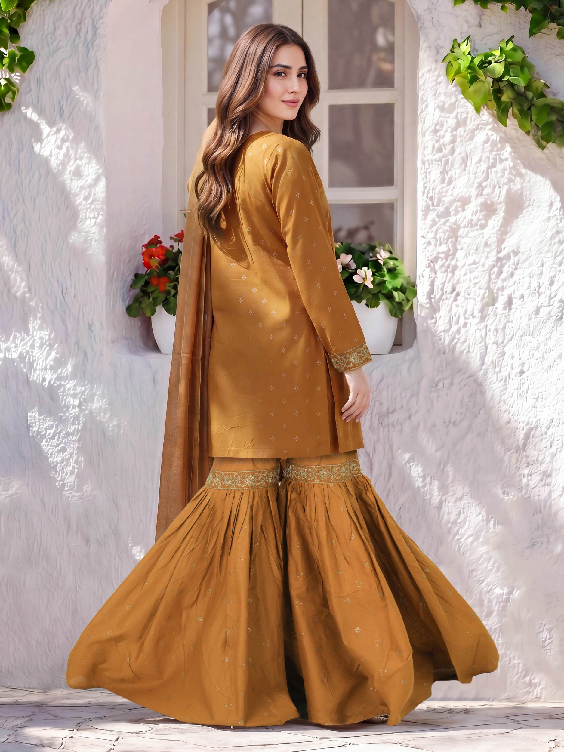 3 Piece Lawn Suit- Embroidered (Pret)