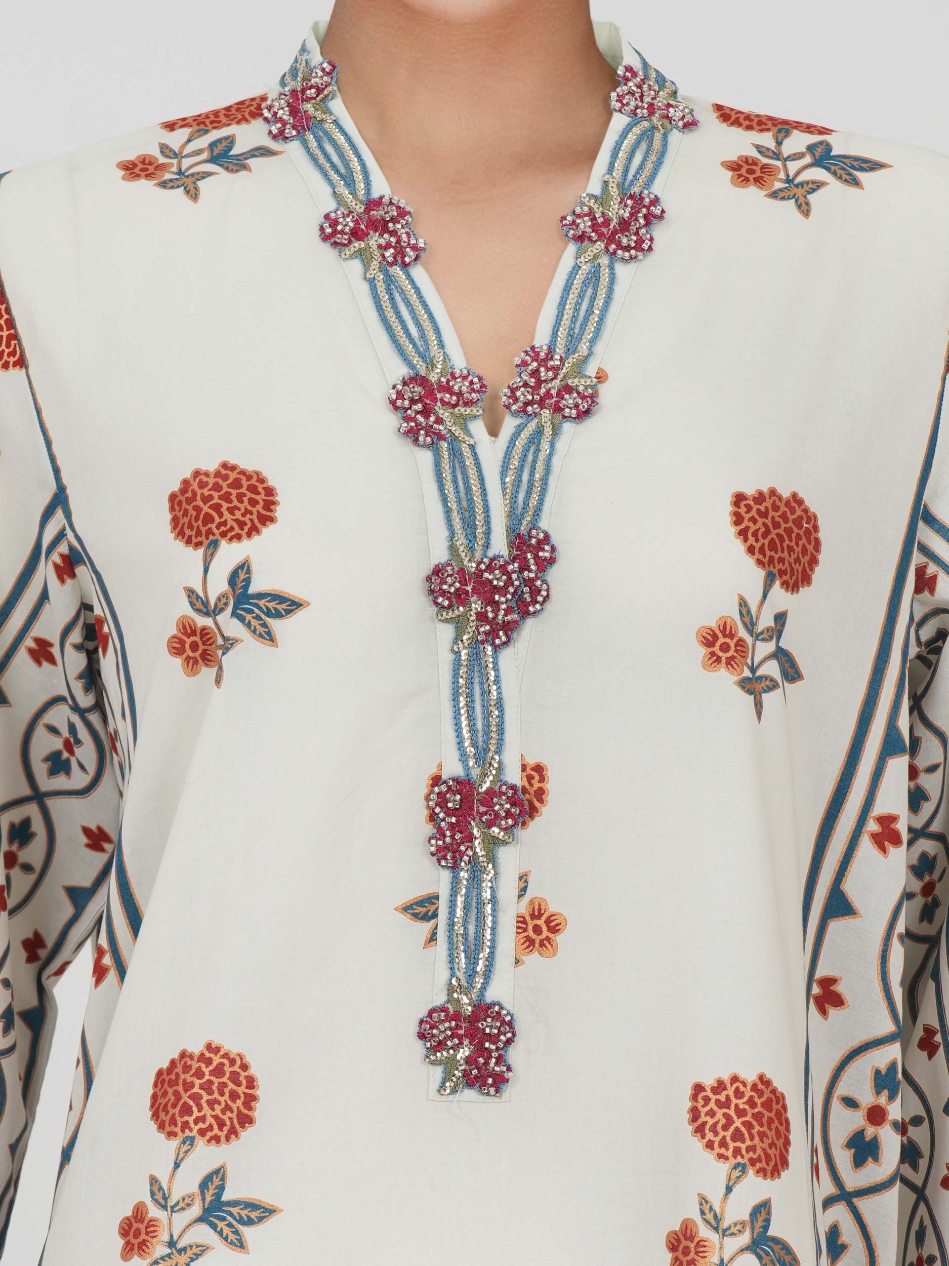 2 Piece Lawn Suit (Pret)