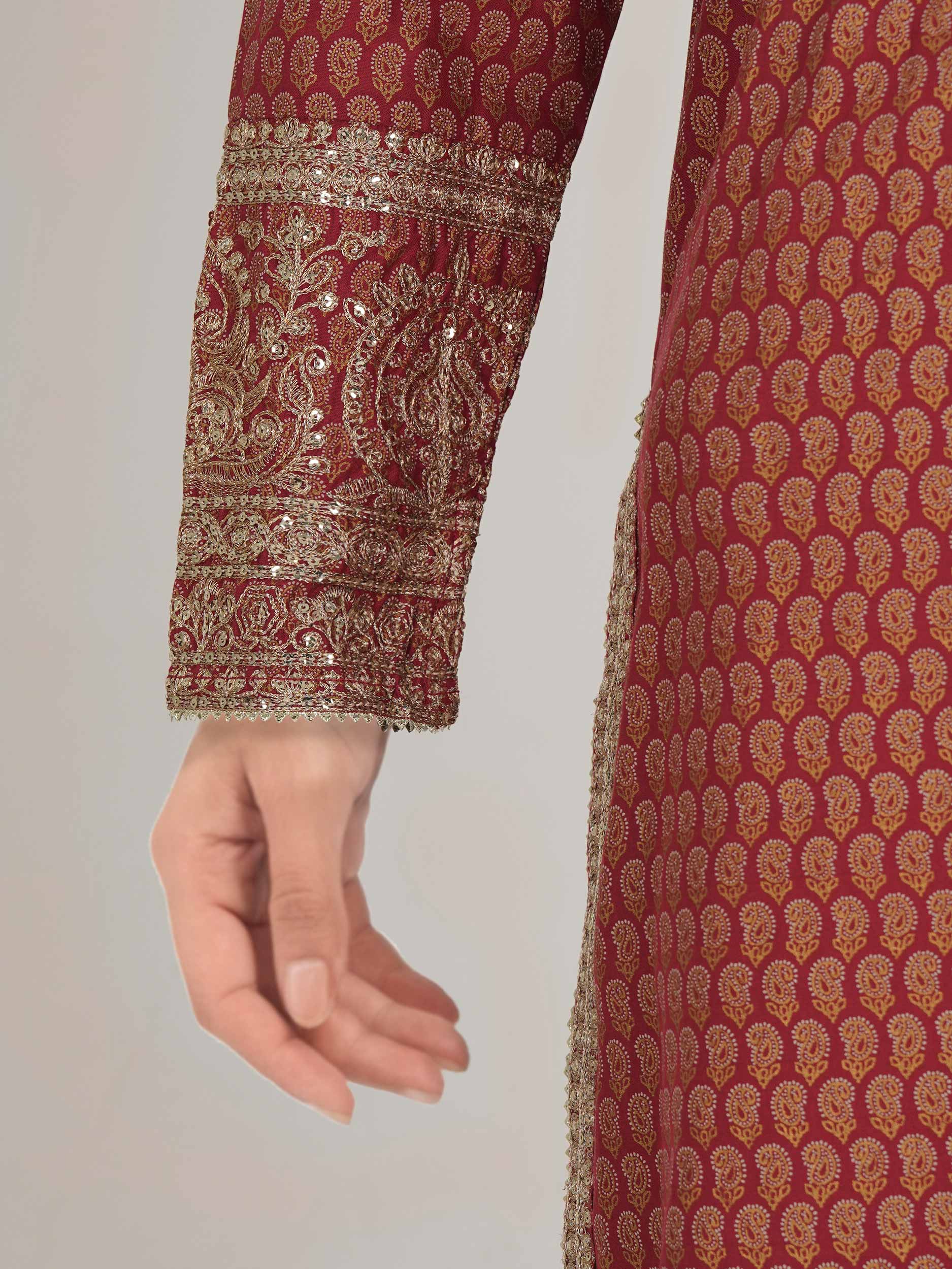 2 Piece Lawn Suit- Embroidered (Pret)