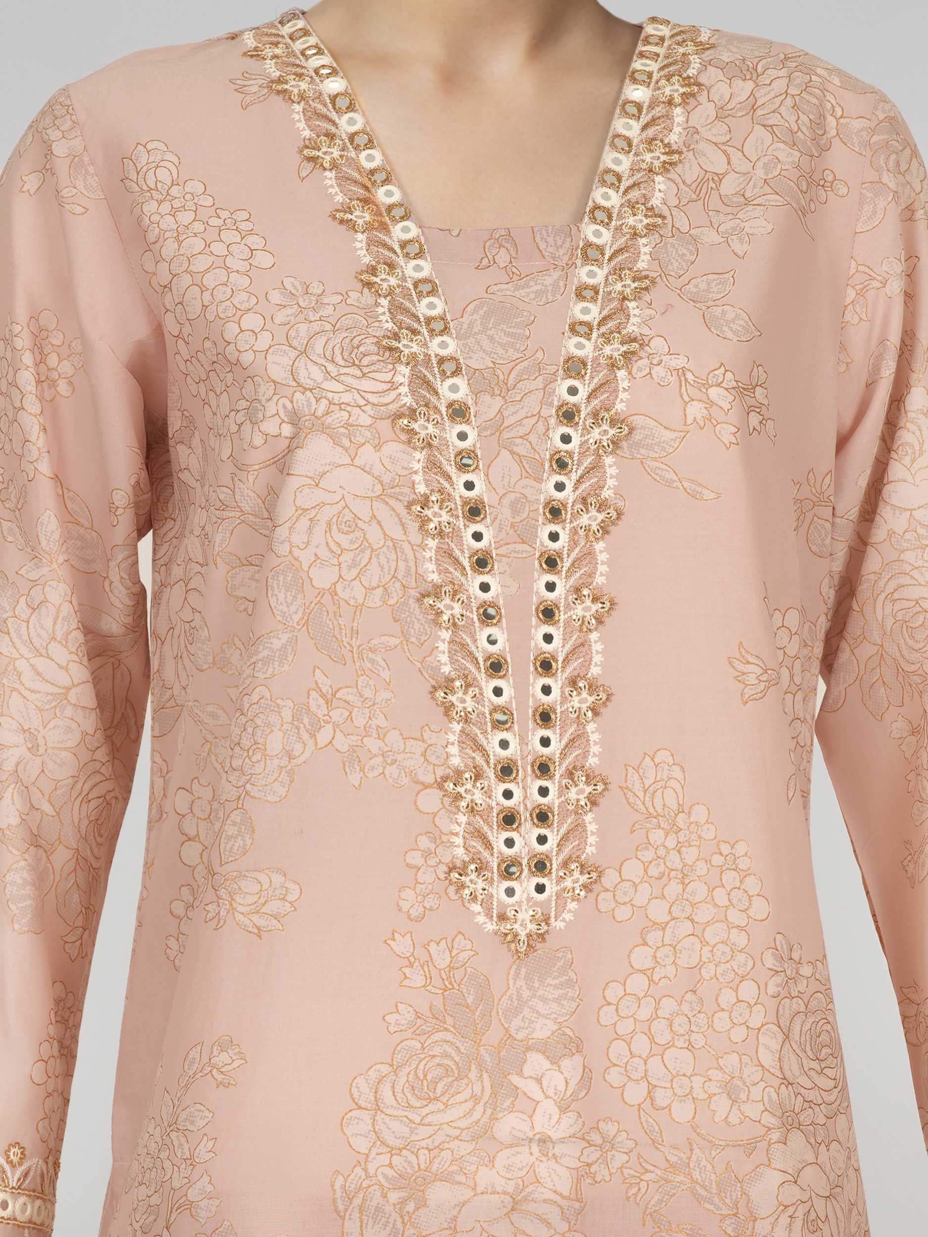 3 Piece Lawn Suit- Embroidered (Pret)
