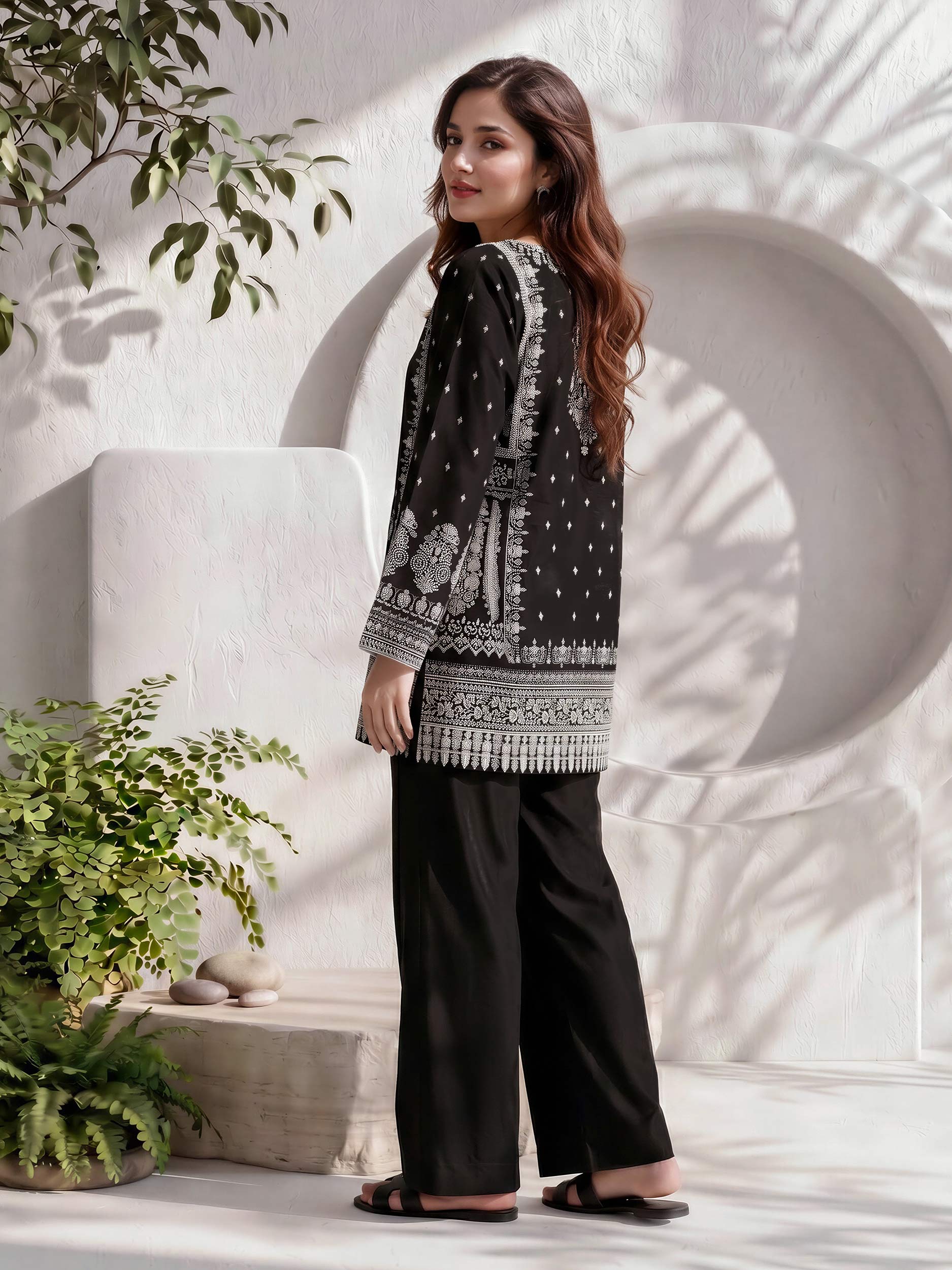 Lawn Kurti (Pret)
