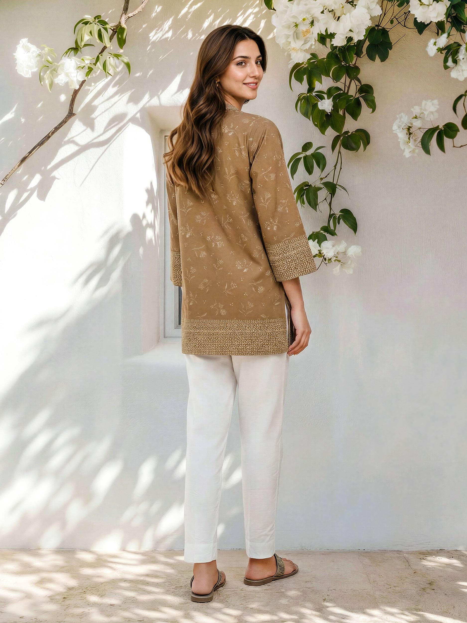 Lawn Kurti (Pret)