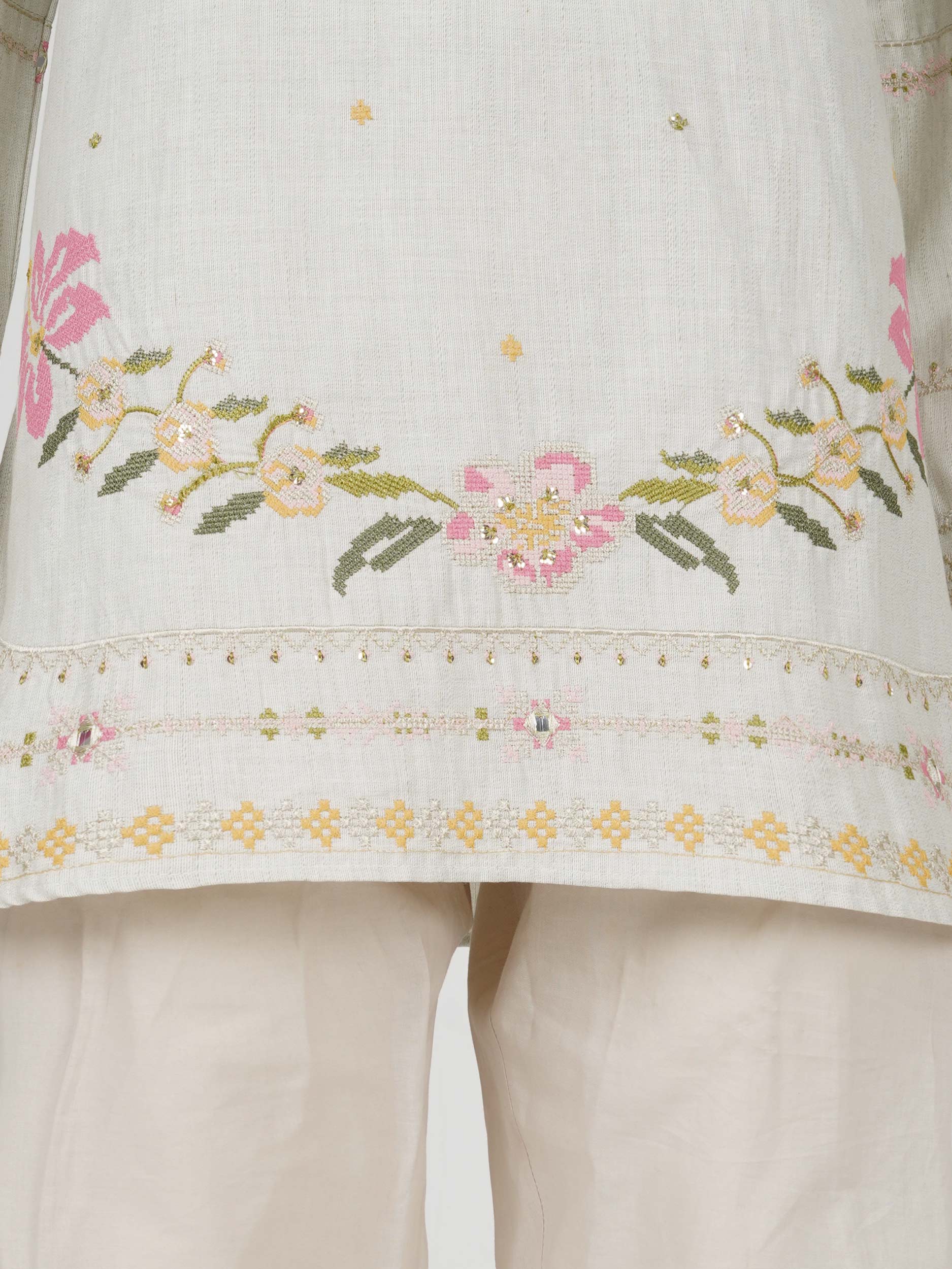 Yarn Dyed Kurti- Embroidered (Pret)