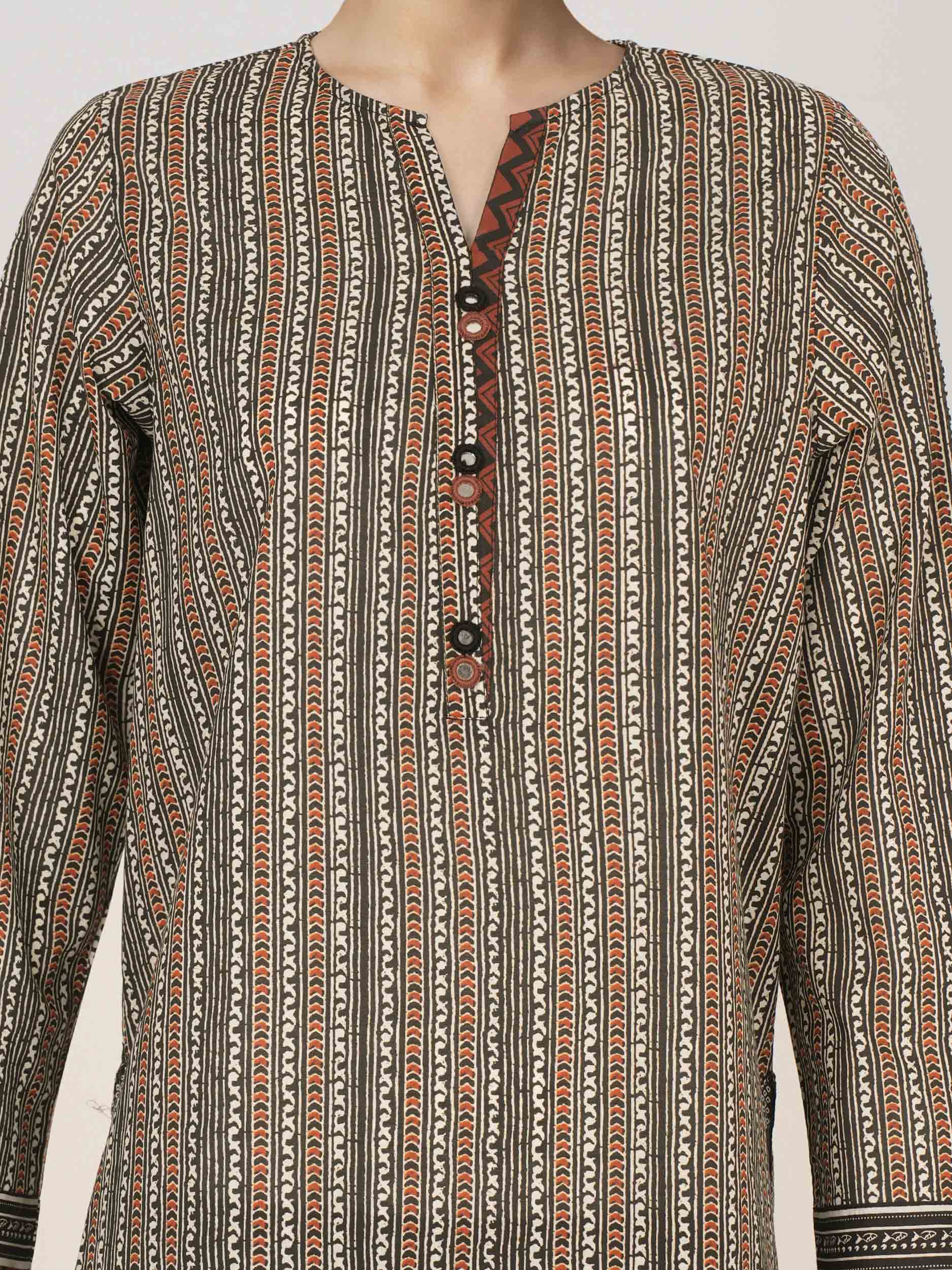 Lawn Kurti (Pret)