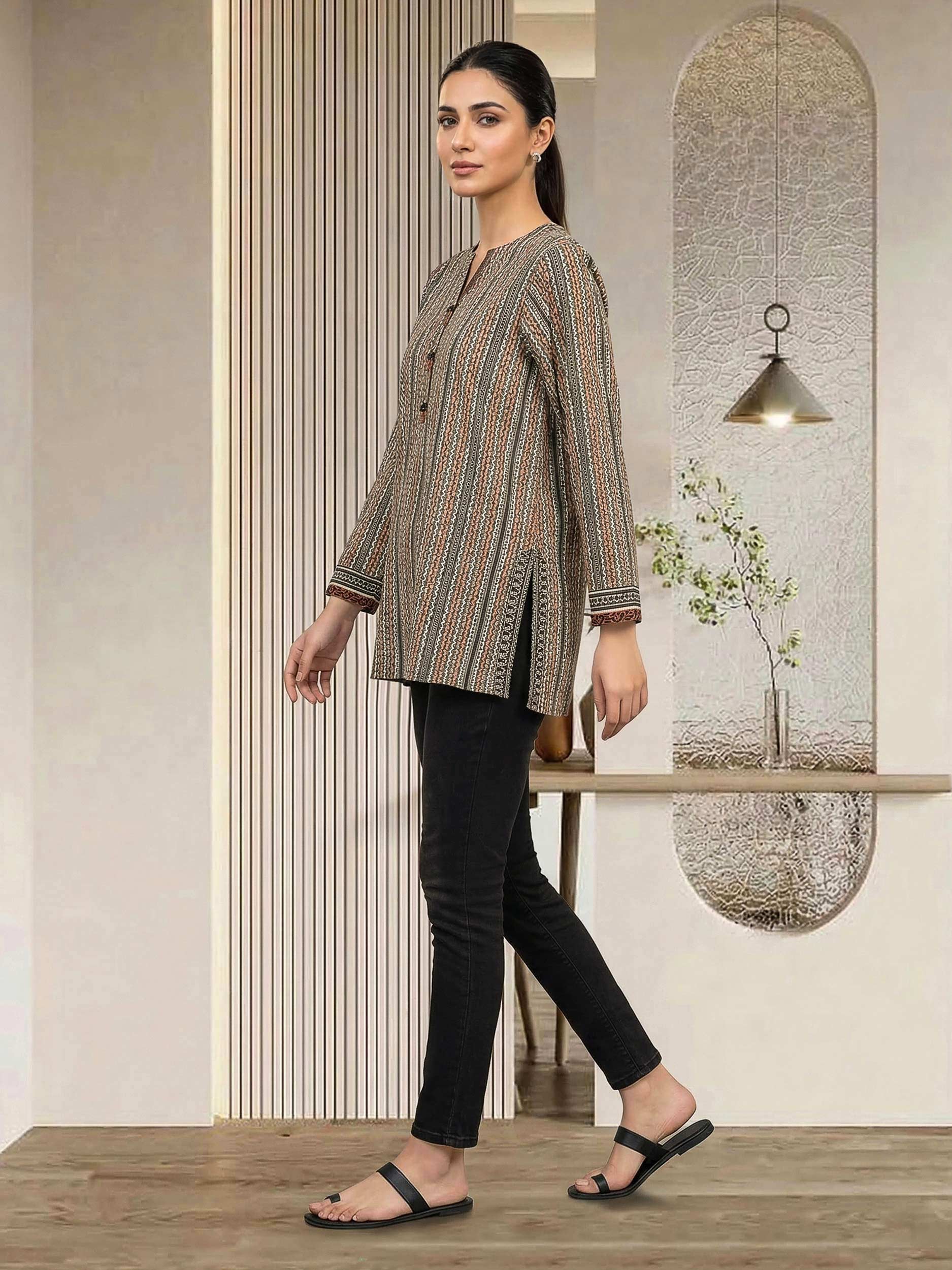 Lawn Kurti (Pret)