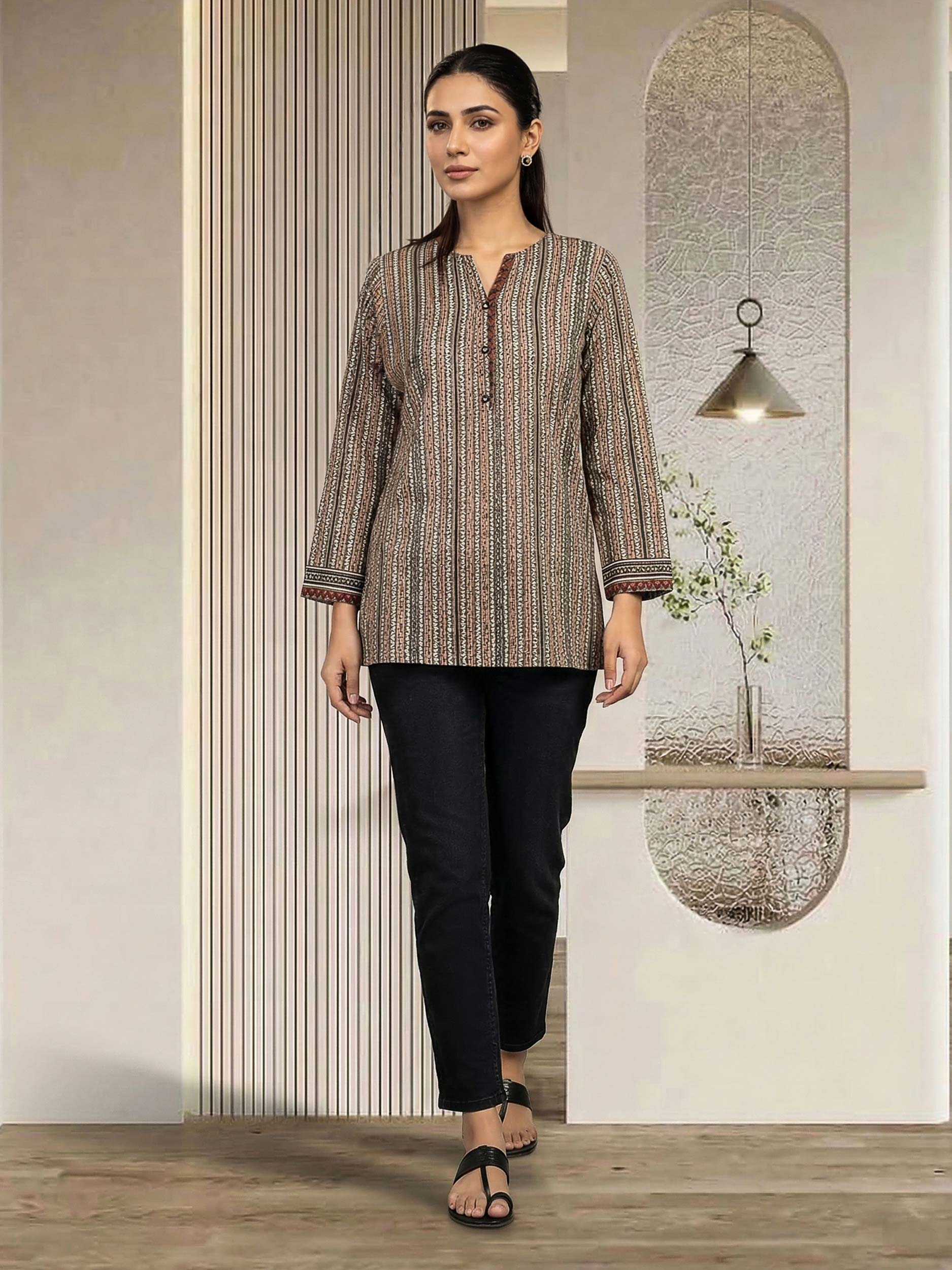 Lawn Kurti (Pret)