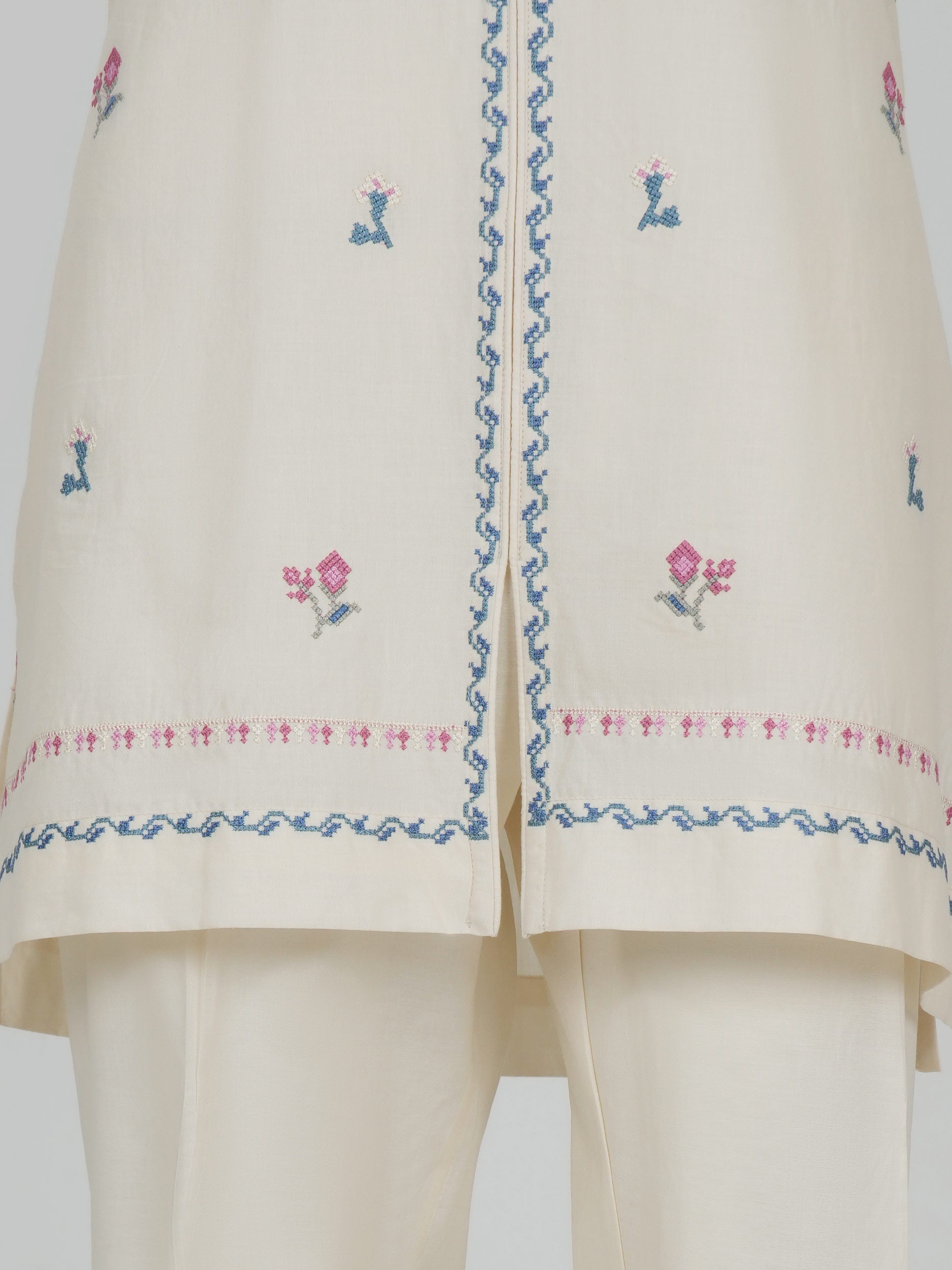 2 Piece Lawn Suit- Embroidered (Pret)