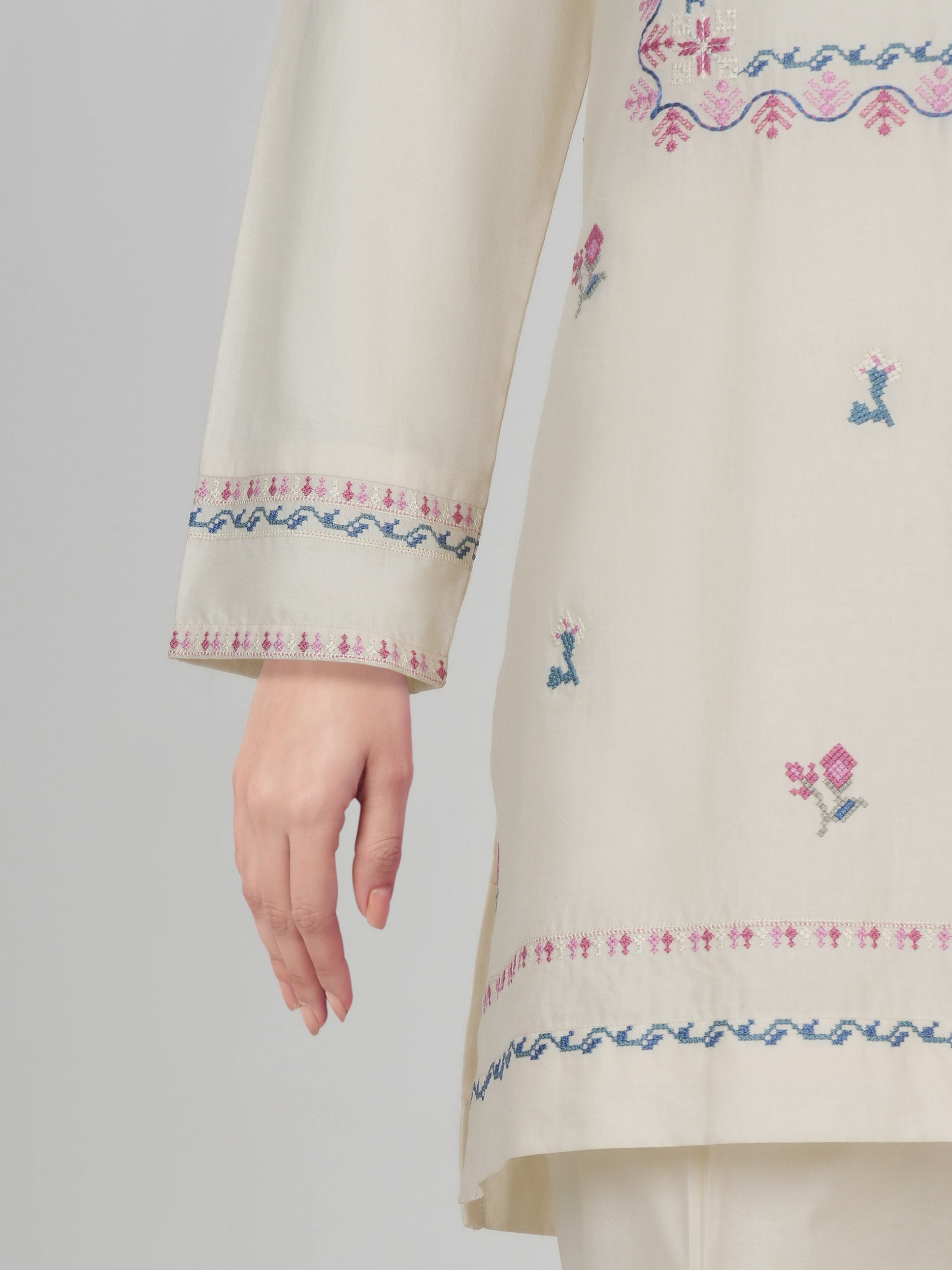 2 Piece Lawn Suit- Embroidered (Pret)