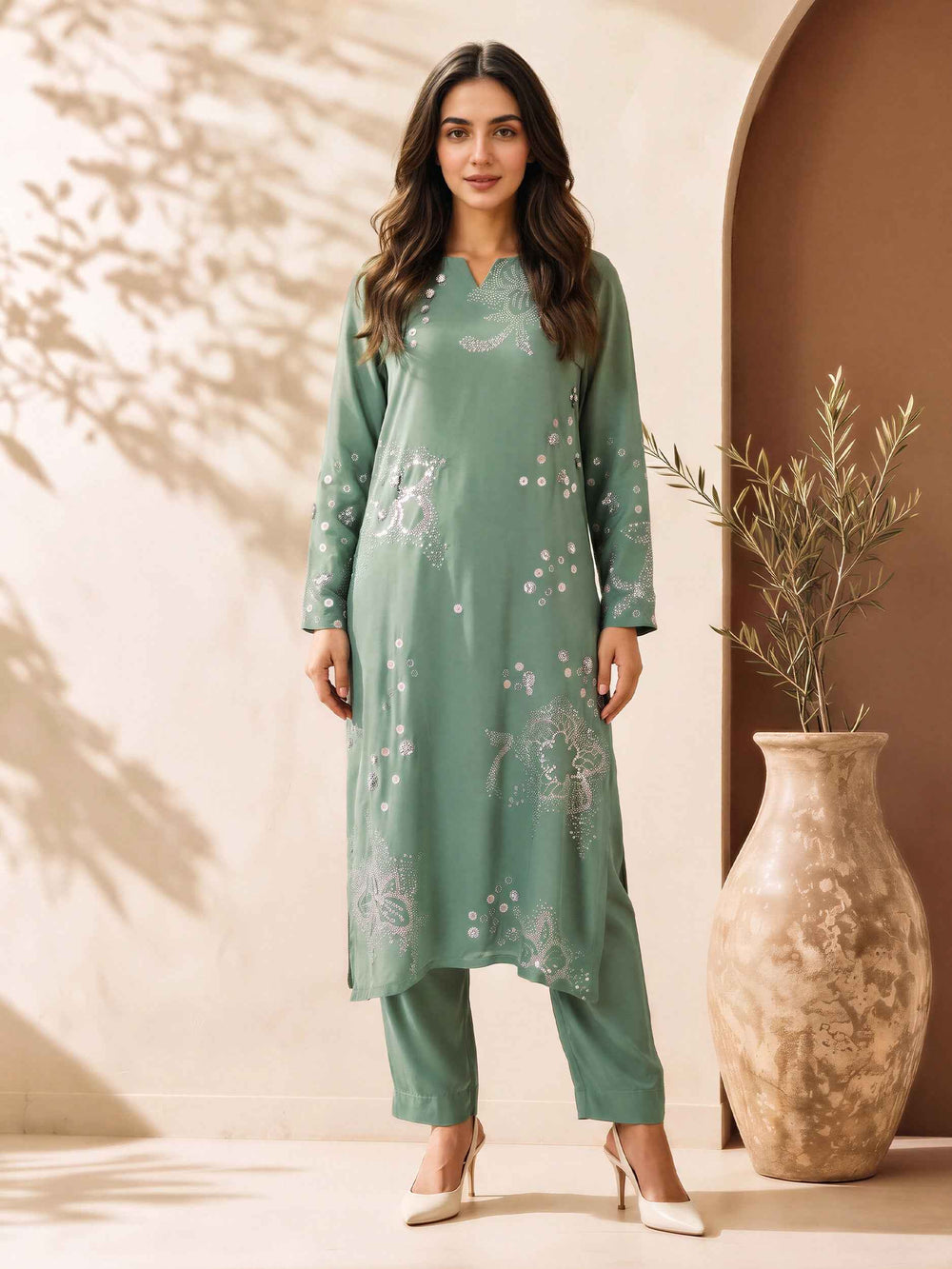 2 Piece Grip Suit- Embroidered (Pret)