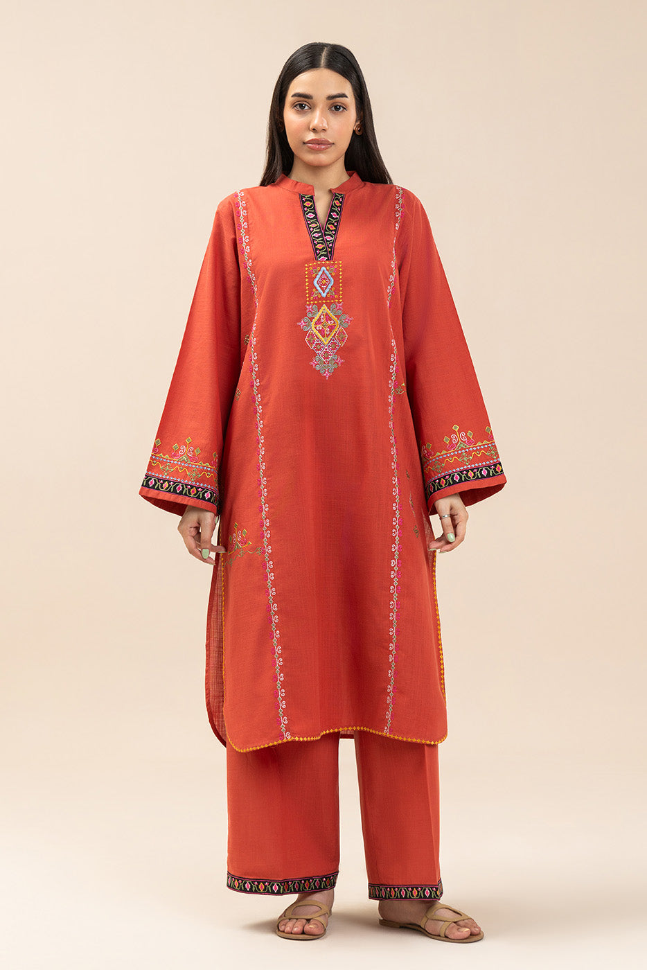2 PIECE EMBROIDERED TWO WAY SLUB SUIT (PRET)