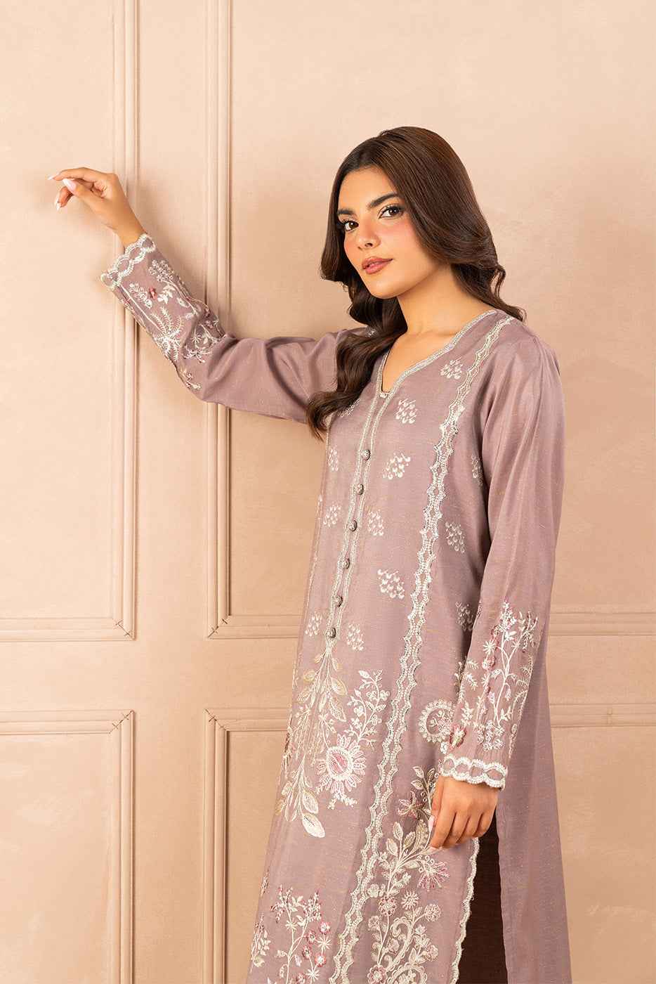 2 PIECE EMBROIDERED ZARI JACQUARD SUIT (LUXURY PRET)