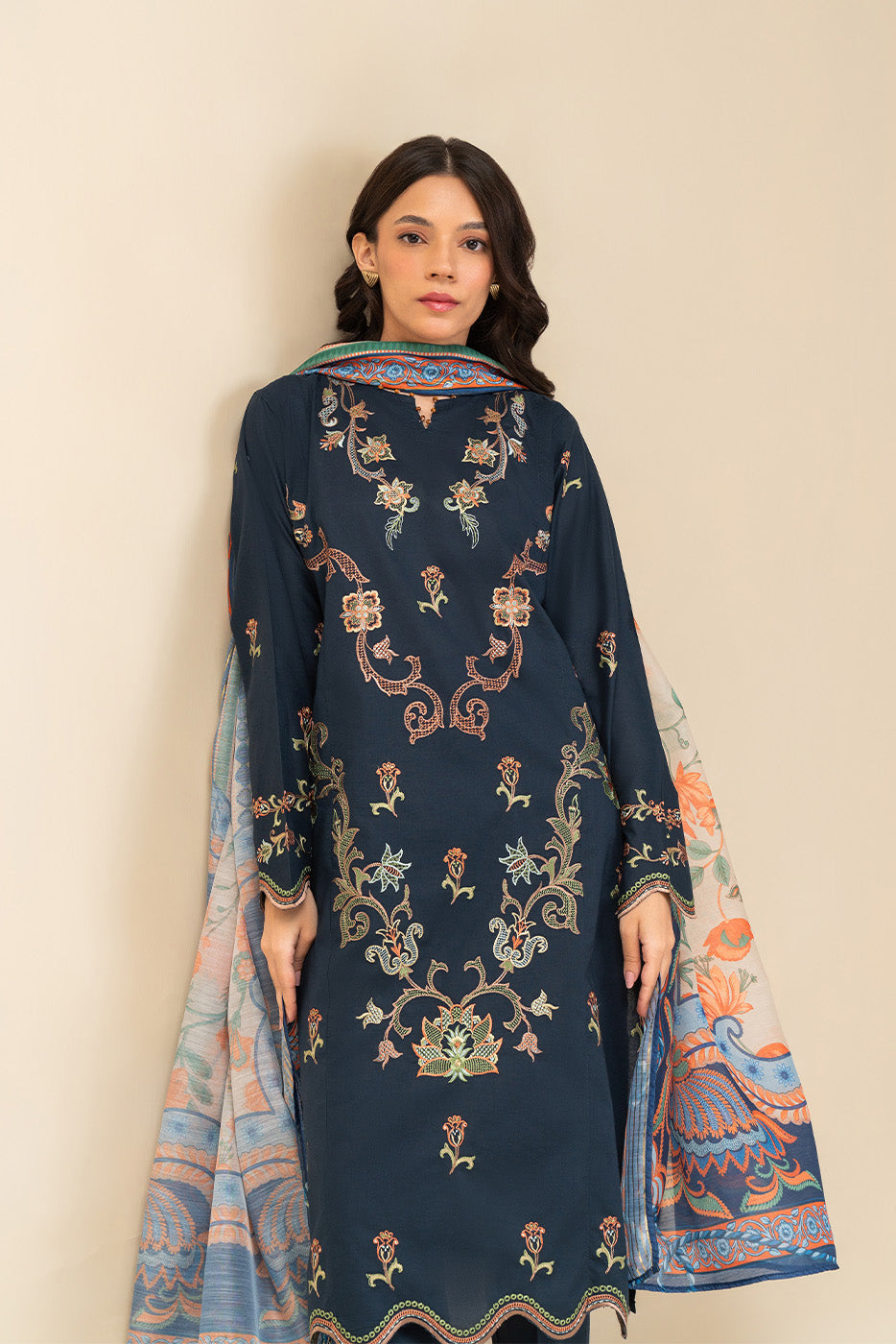 3 PIECE EMBROIDERED LAWN SUIT (PRET)