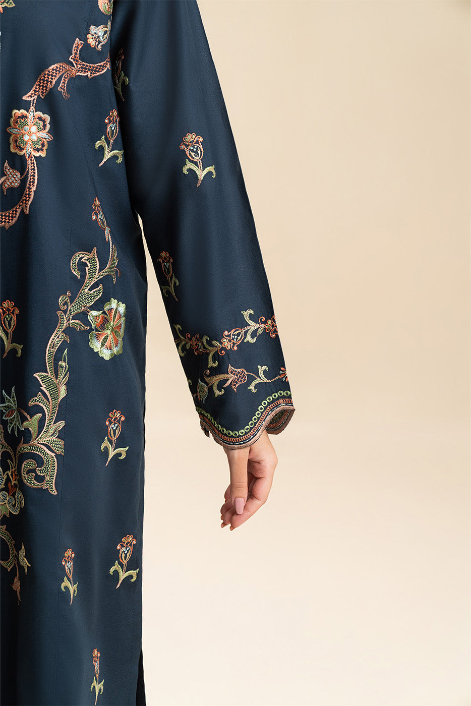 3 PIECE EMBROIDERED LAWN SUIT (PRET)