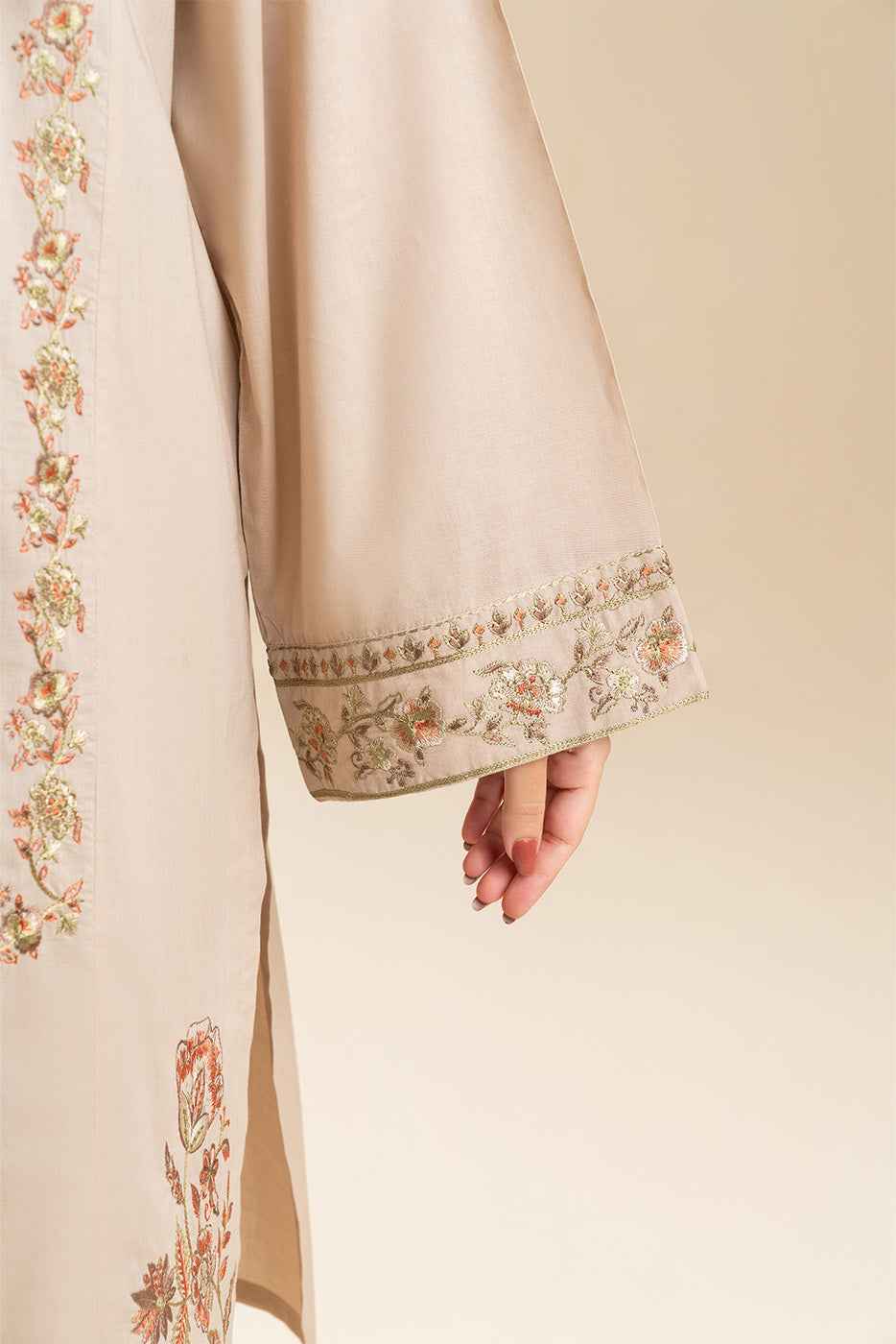 2 PIECE EMBROIDERED LAWN SUIT (PRET)