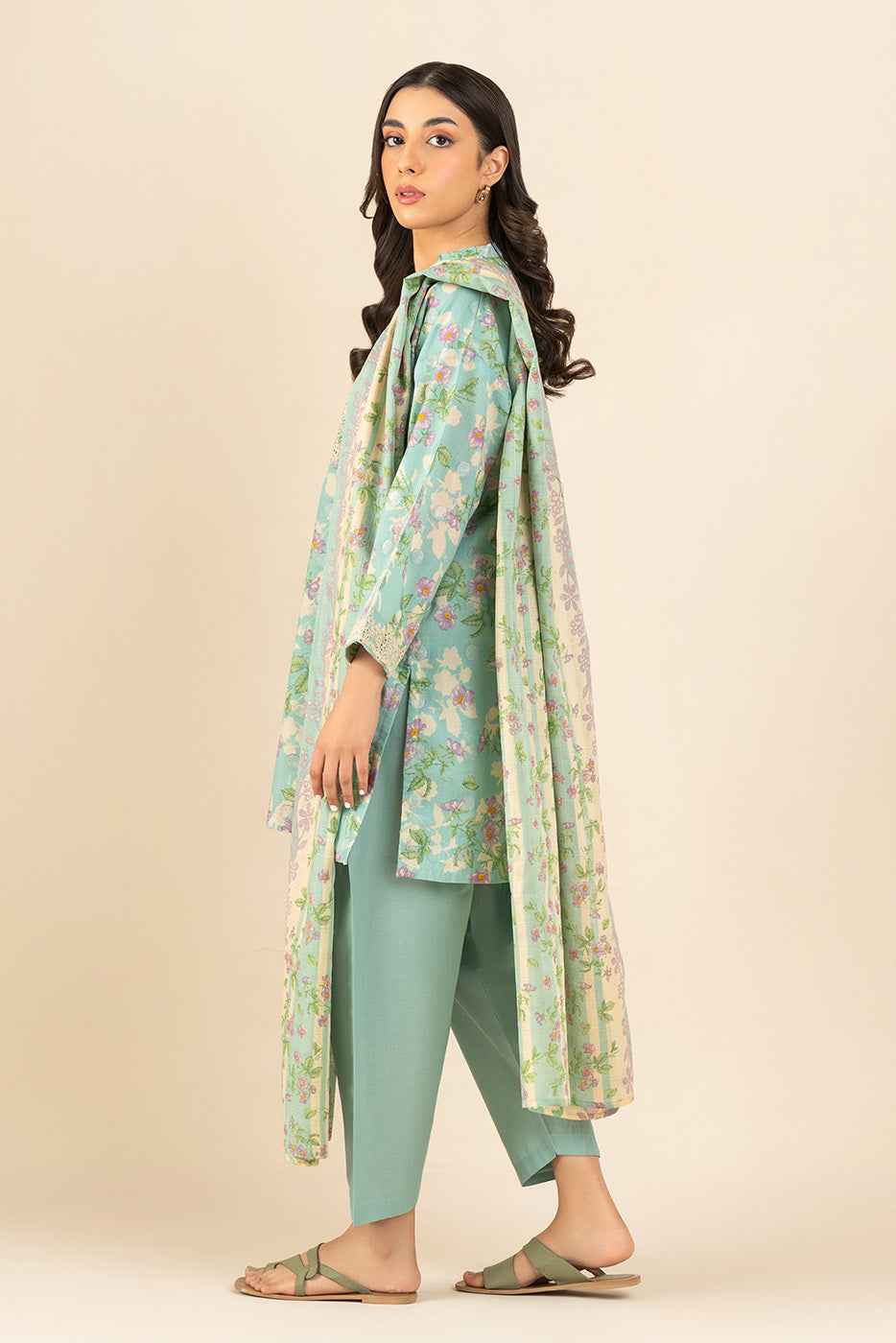 3 PIECE EMBROIDERED LAWN SUIT (PRET)