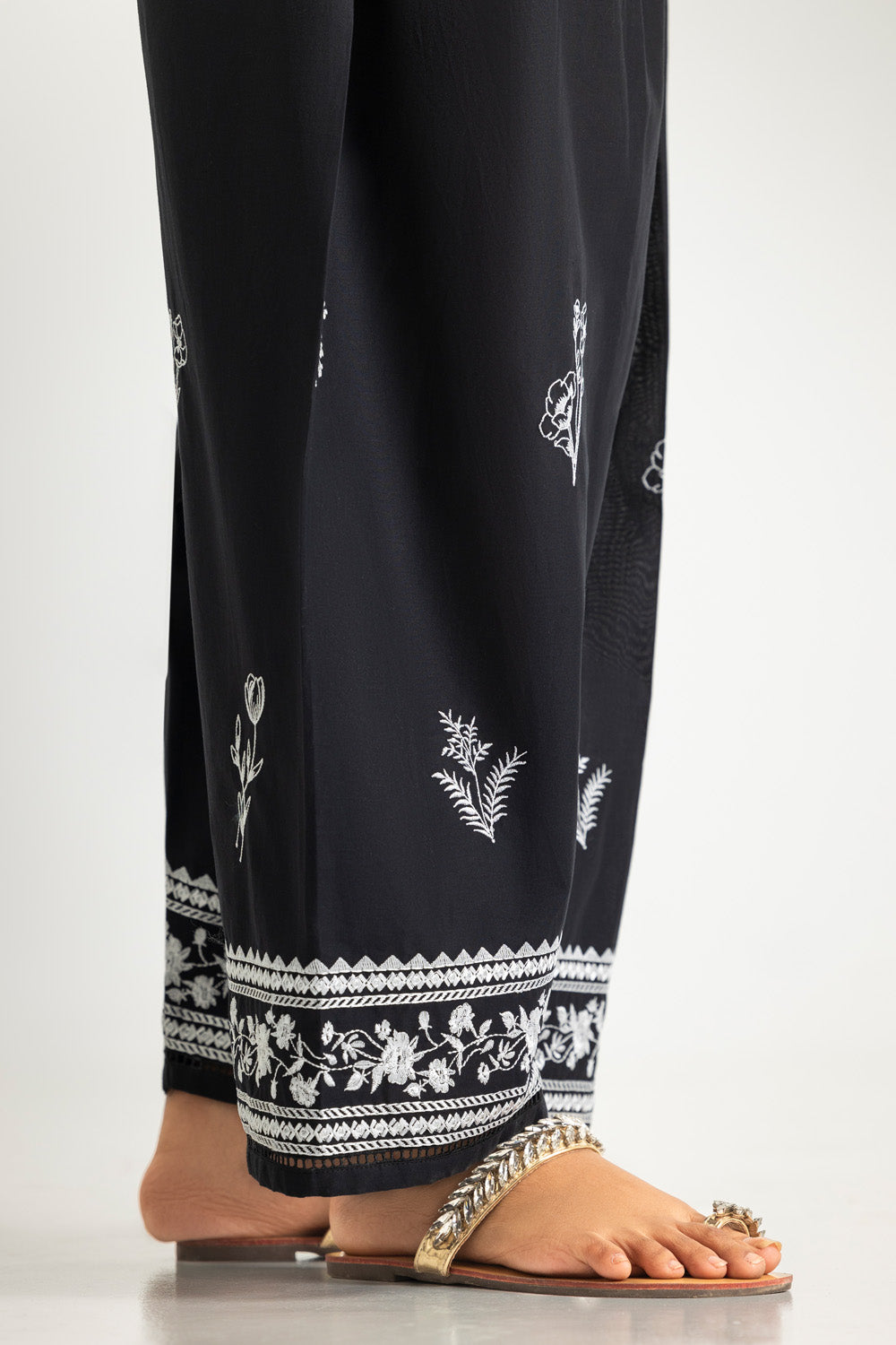 Cambric Embriodered Shalwar