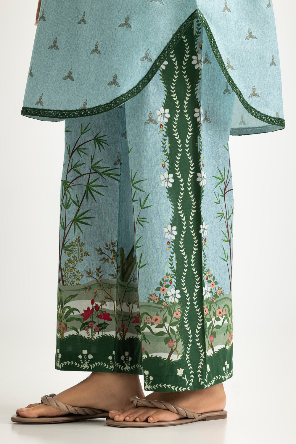 Cambric Printed Co-Ord Set With Embroidered