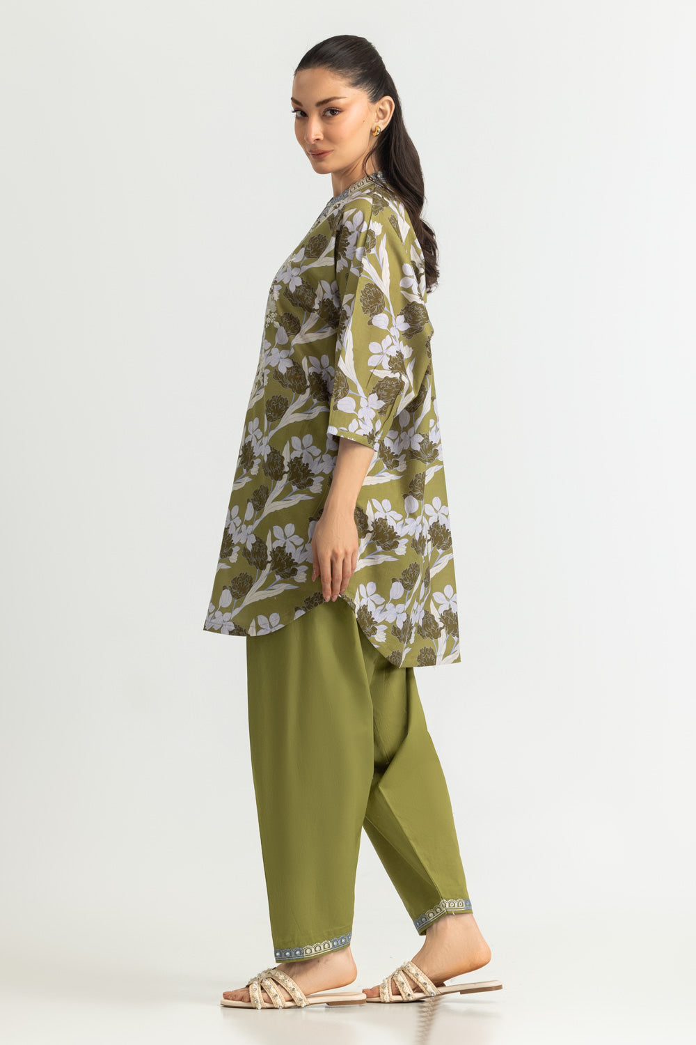 Cambric Printed Co-Ord Set With Embroidered