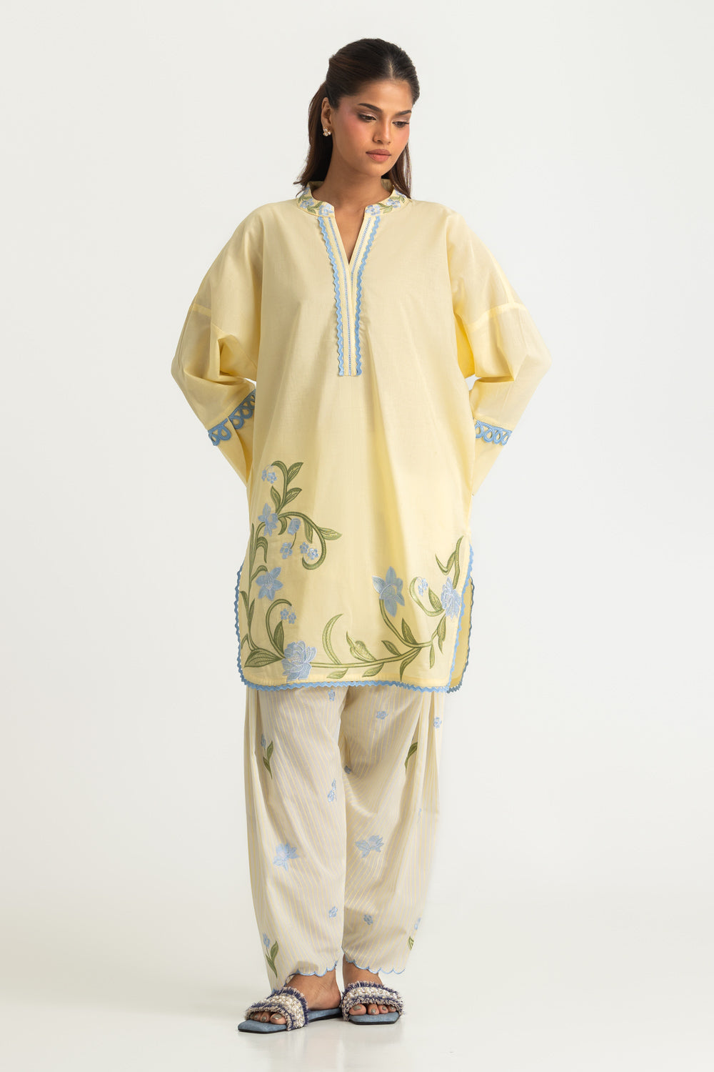 Cambric Printed Co-Ord Set With Embroidered