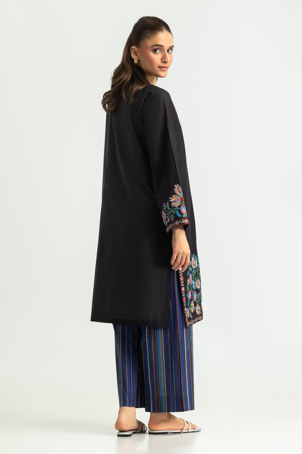 Cambric Printed Co-Ord Set With Embroidered