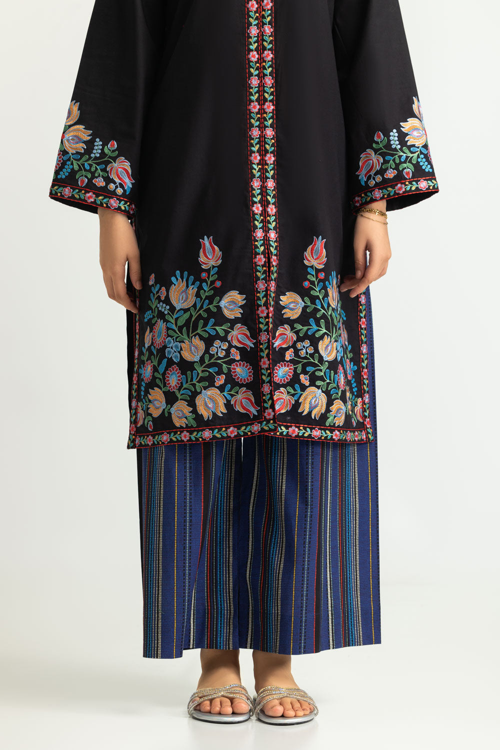 Cambric Printed Co-Ord Set With Embroidered
