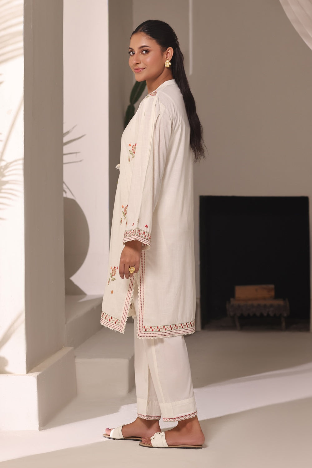 Cross Hatch Embroidered Shirt And Trouser