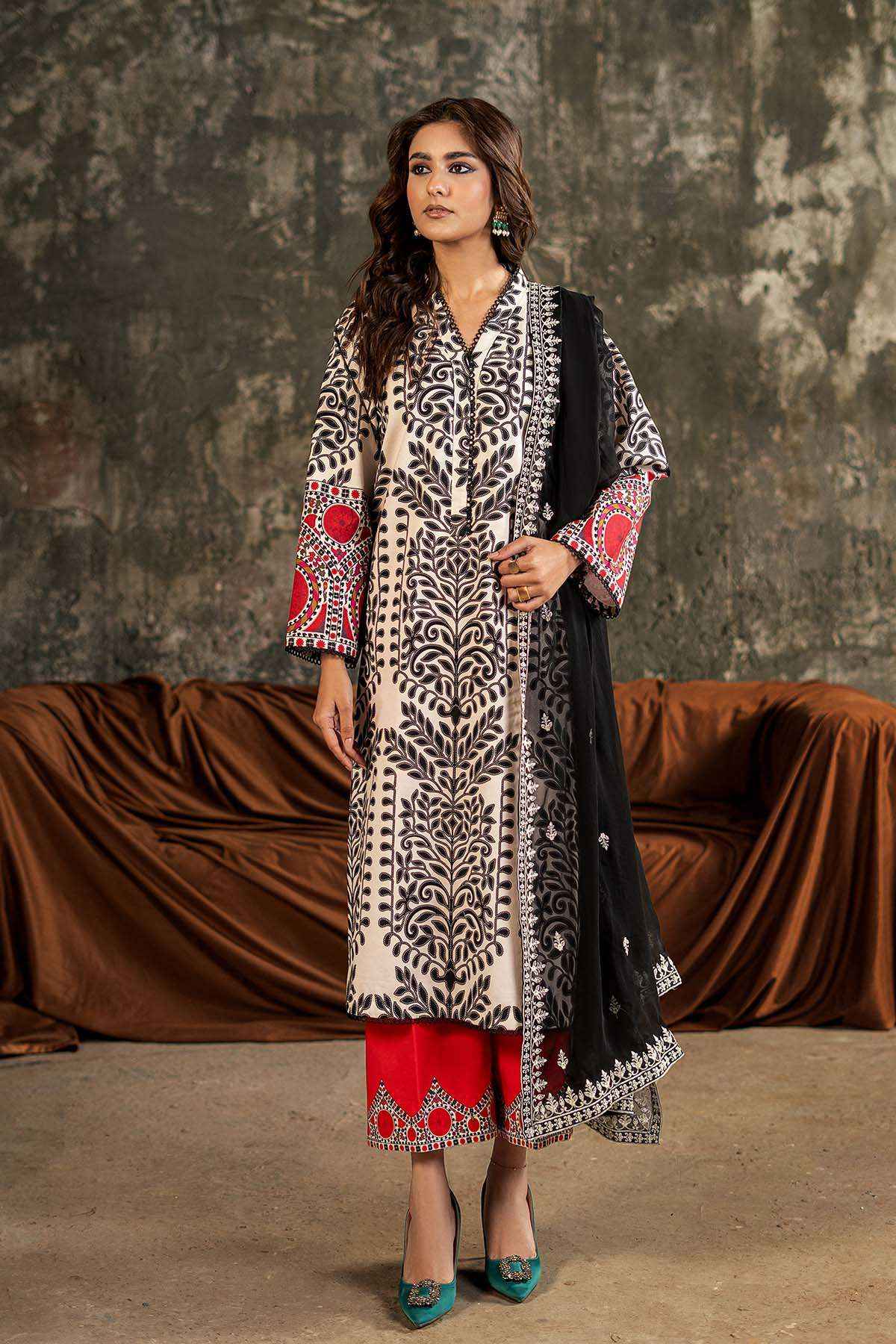 3-PC Stitched Embroidered  Lawn  SLC27-03P