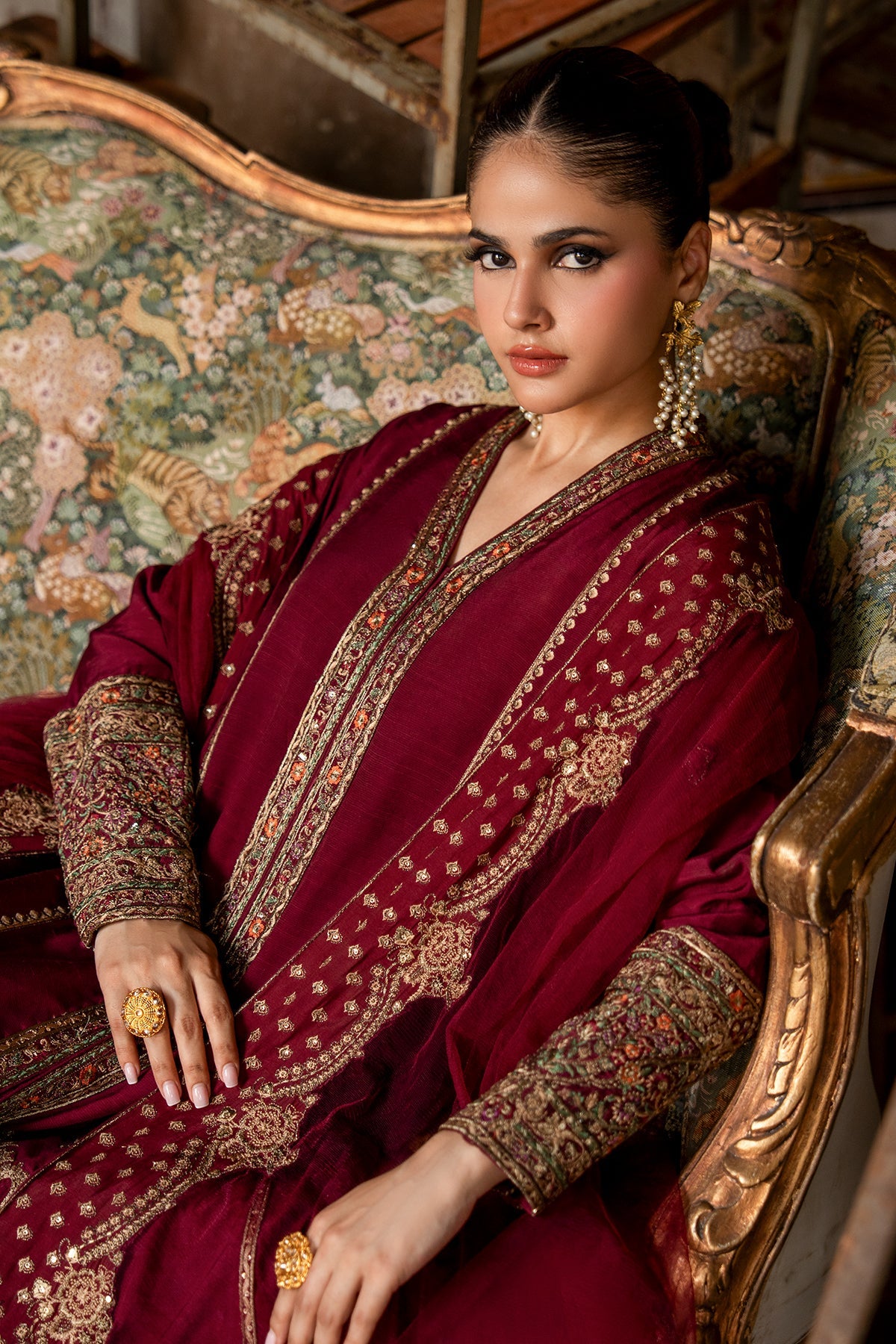Embroidered Raw Silk Cma-6-389
