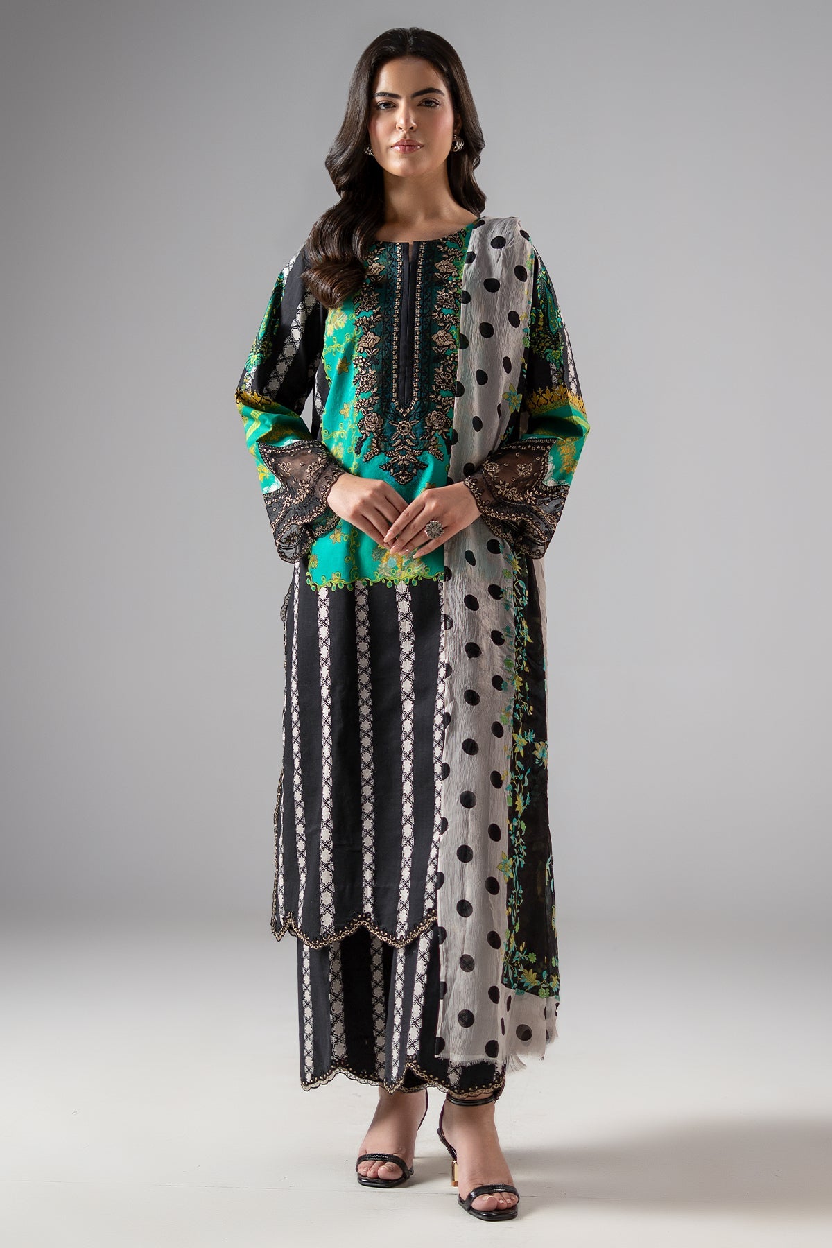 3-PC Embroidered  CNP-6-253