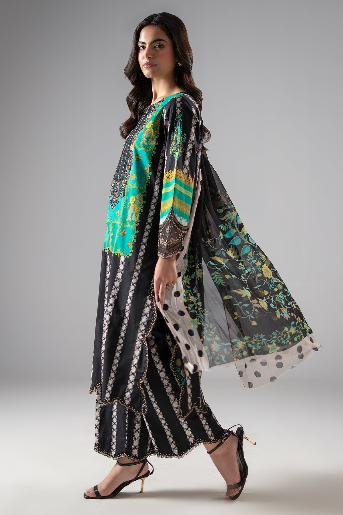3-PC Embroidered  CNP-6-253